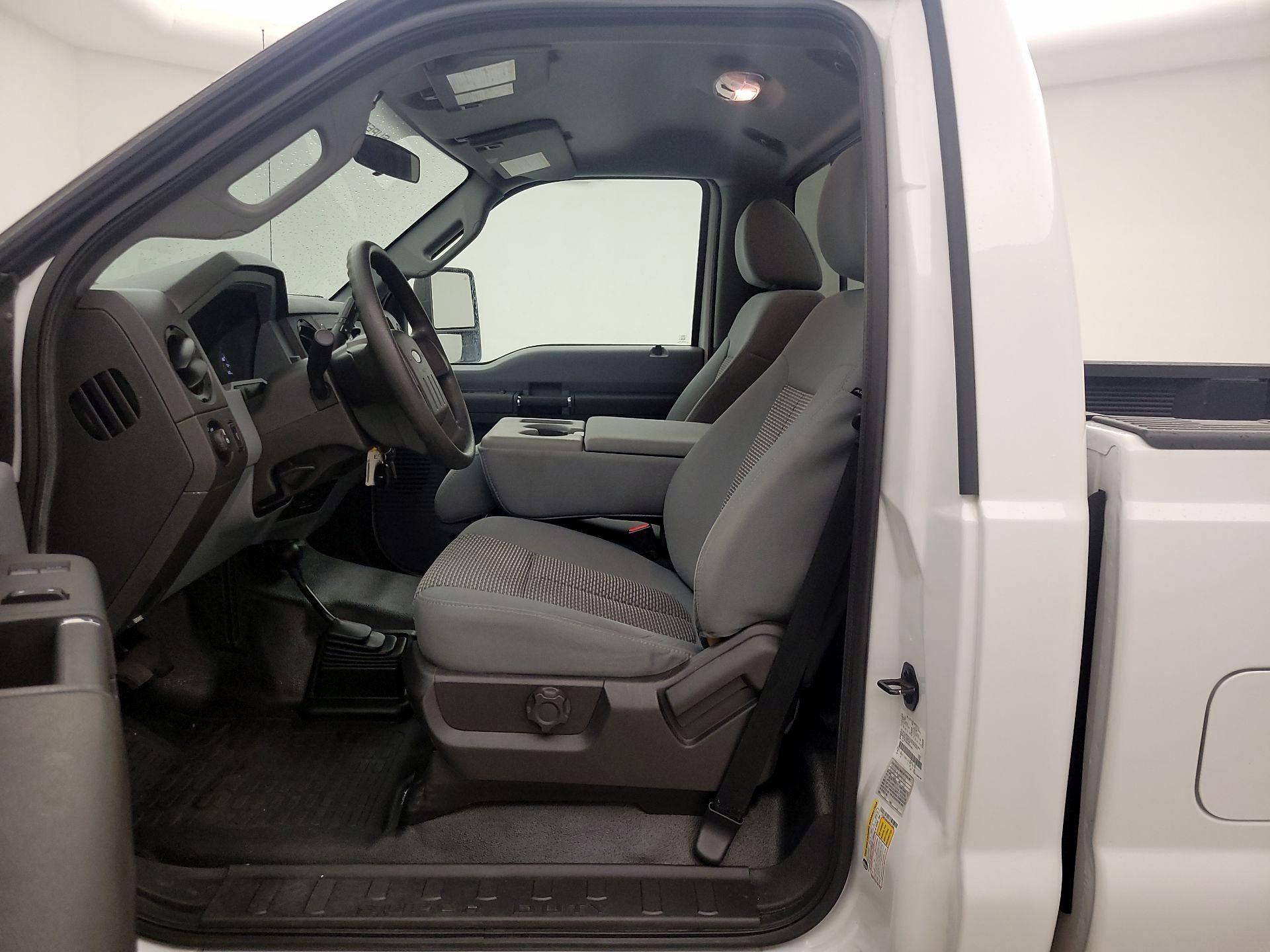Thumbnail: 2016 Ford F-250 - 11