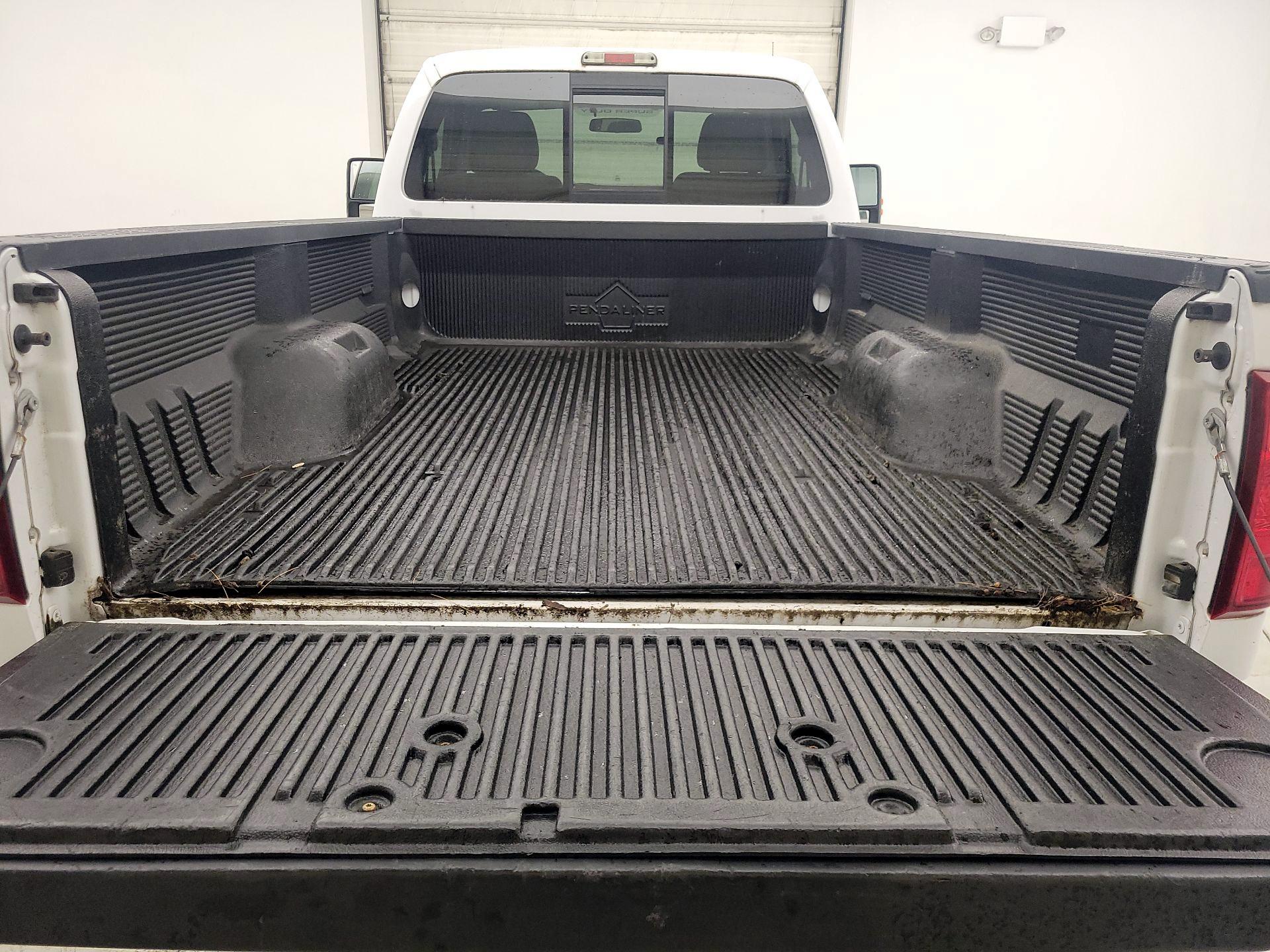 Thumbnail: 2016 Ford F-250 - 18