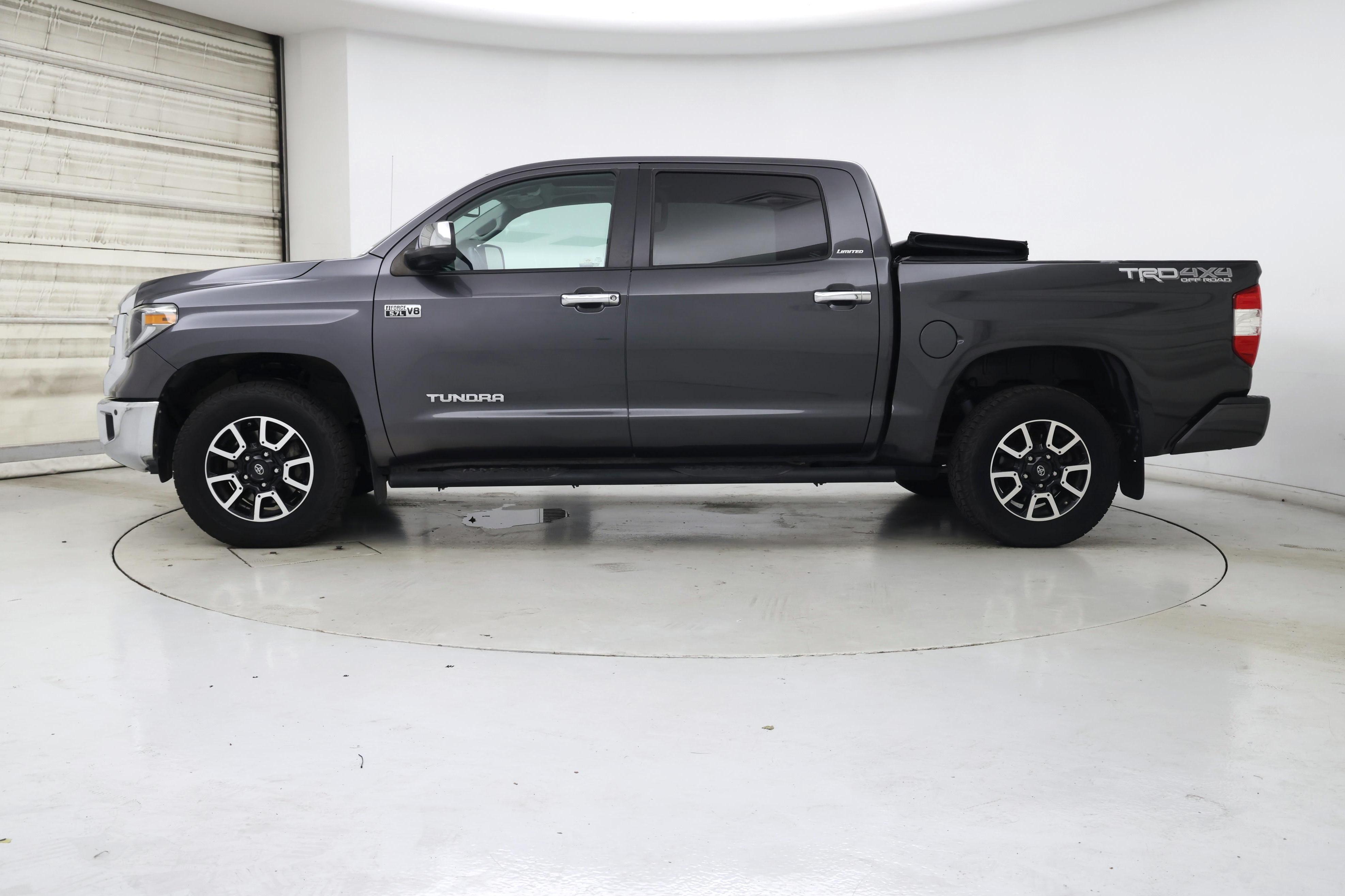 Thumbnail: 2018 Toyota Tundra - 3