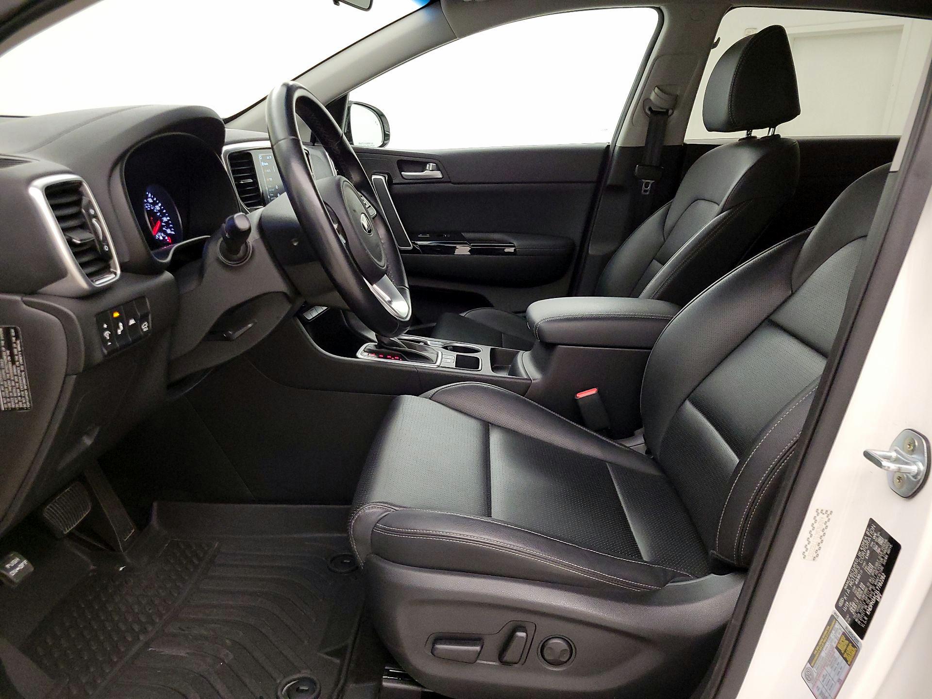 Thumbnail: 2020 Kia Sportage - 11