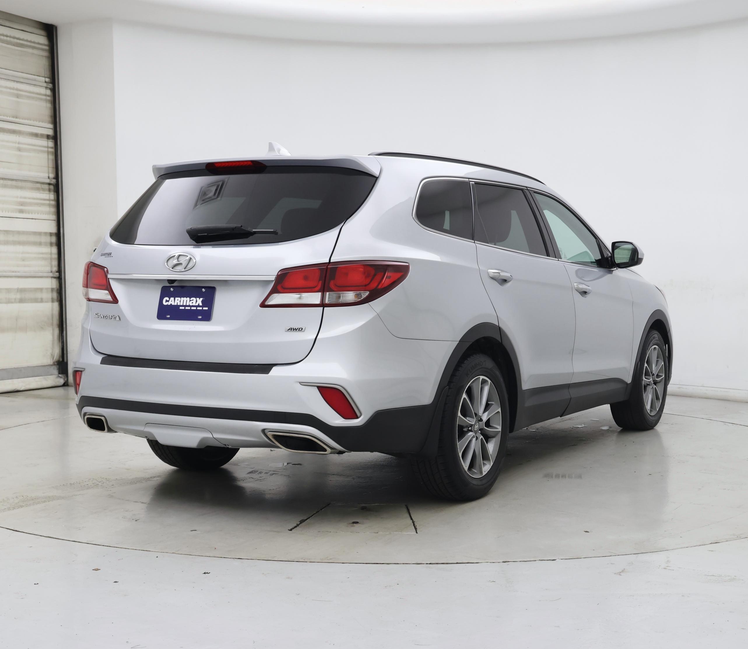 Thumbnail: 2018 Hyundai Santa Fe - 8