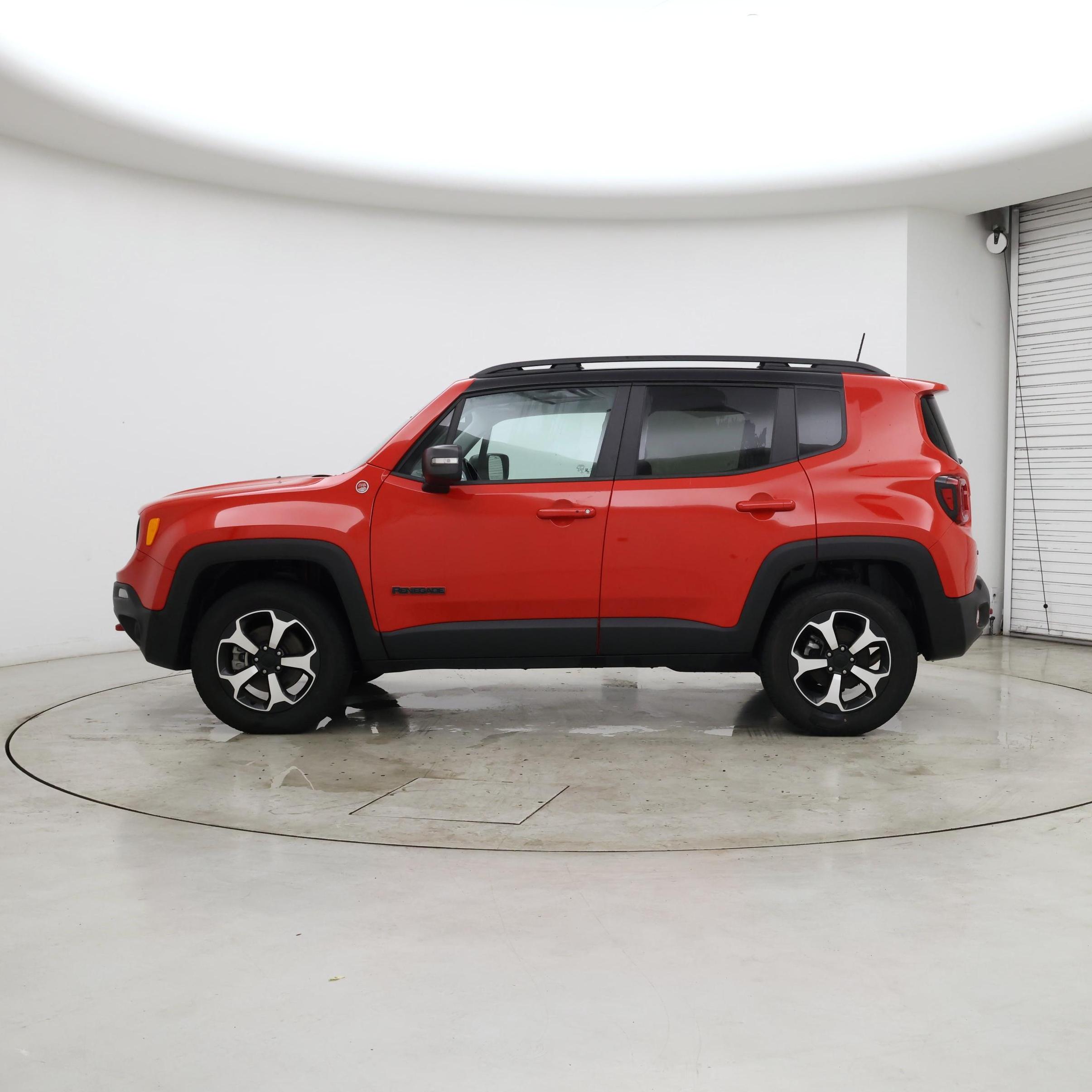 Thumbnail: 2020 Jeep Renegade - 3