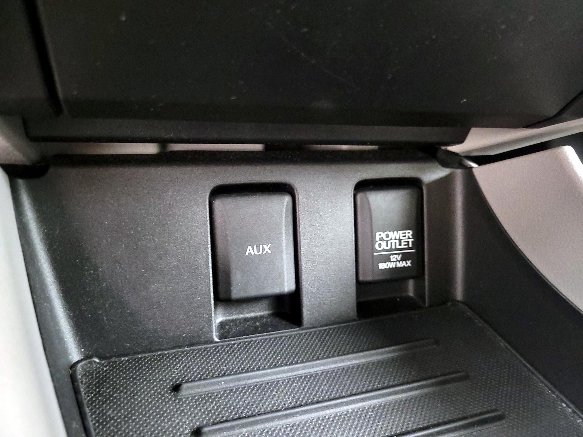 Thumbnail: 2015 Honda Civic - 18
