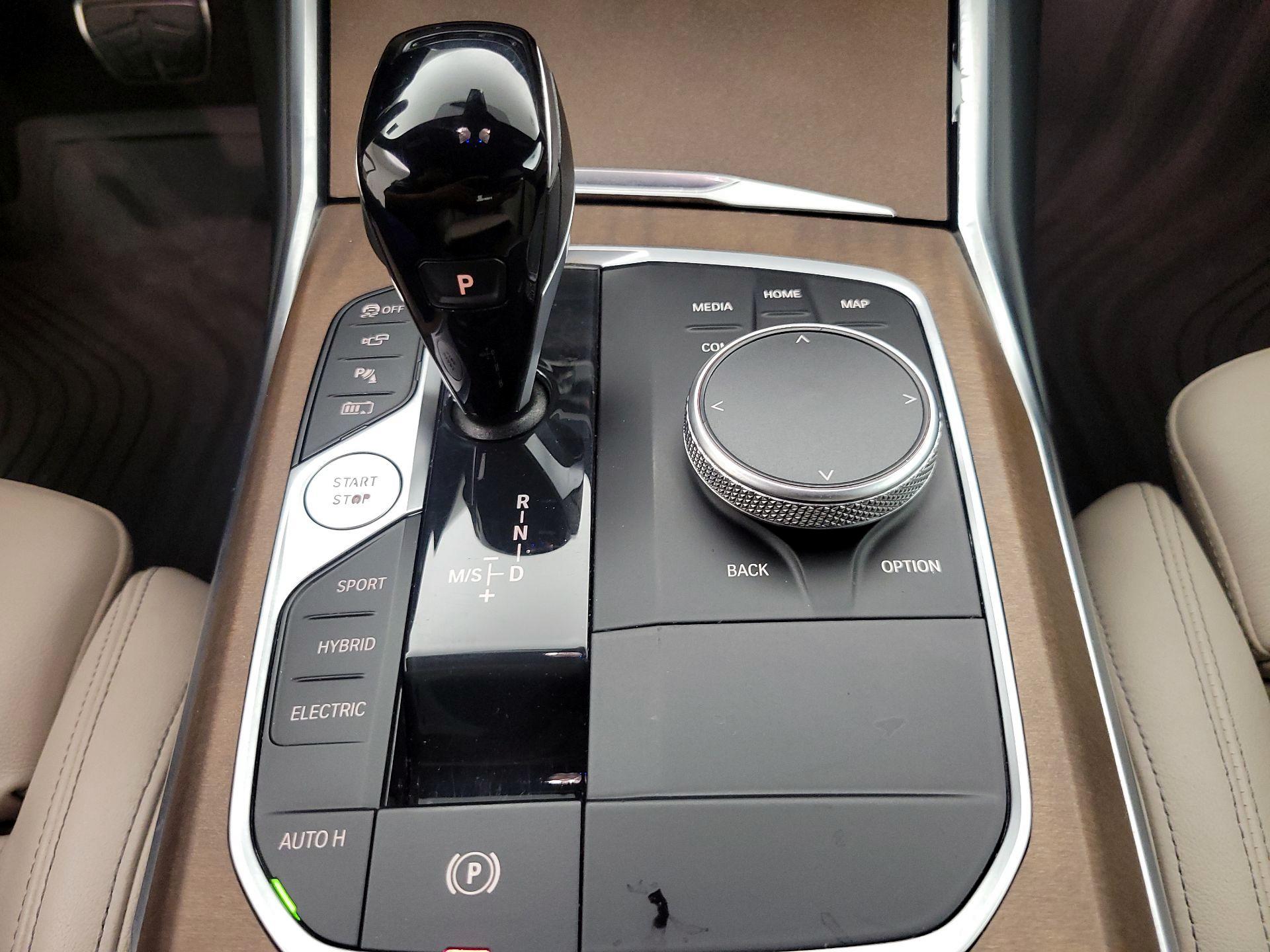 Thumbnail: 2021 BMW 3 Series - 18