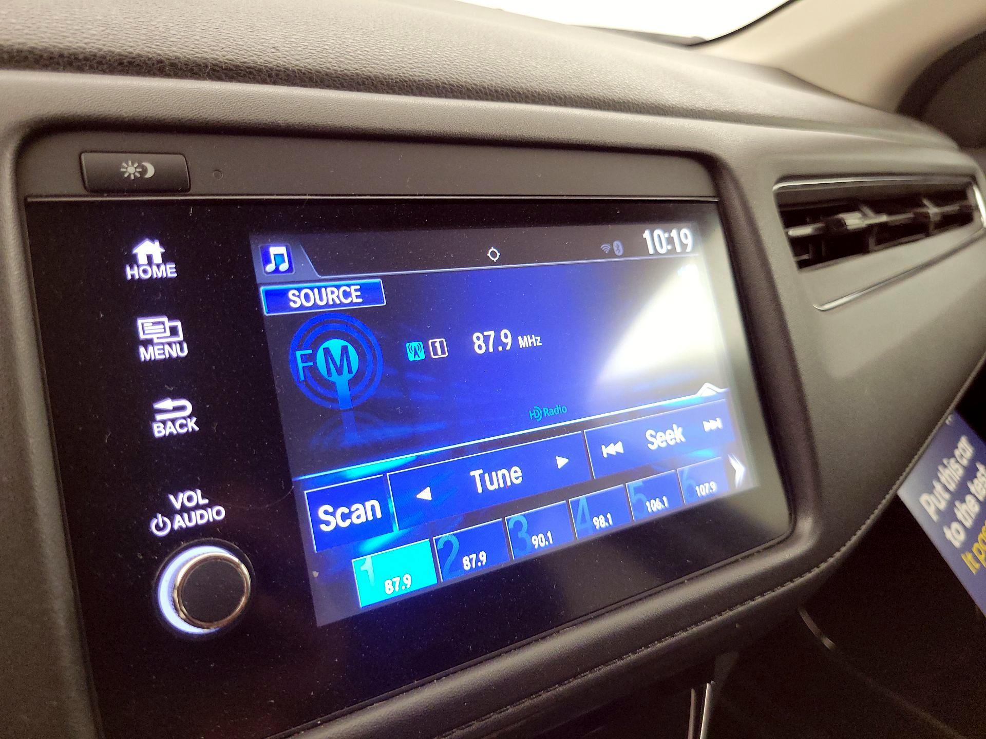 Thumbnail: 2019 Honda HR-V - 15