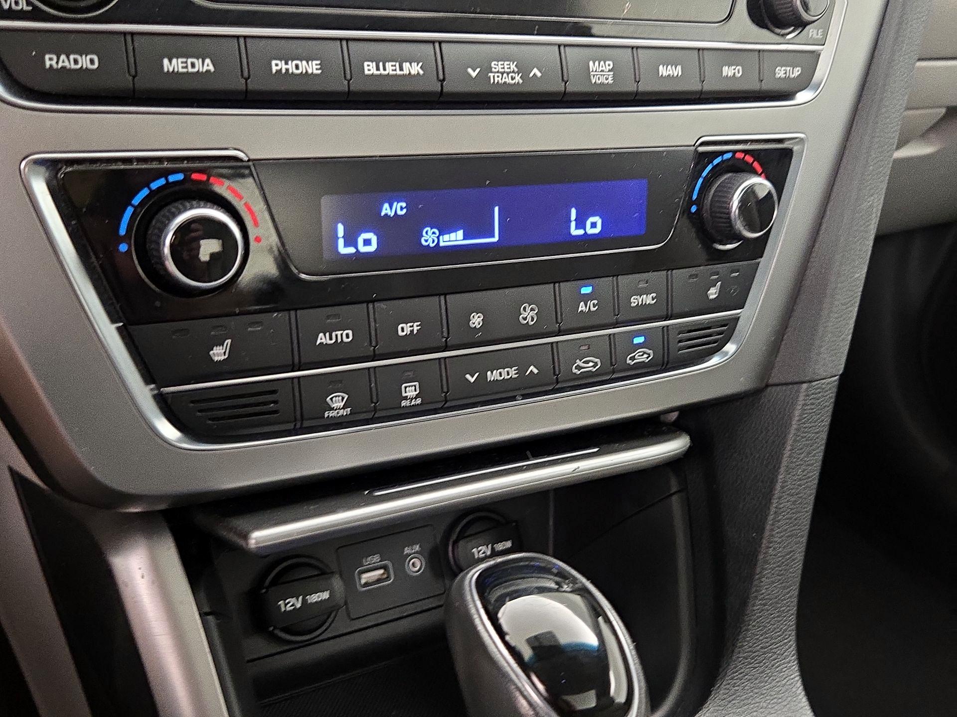 Thumbnail: 2016 Hyundai Sonata - 17