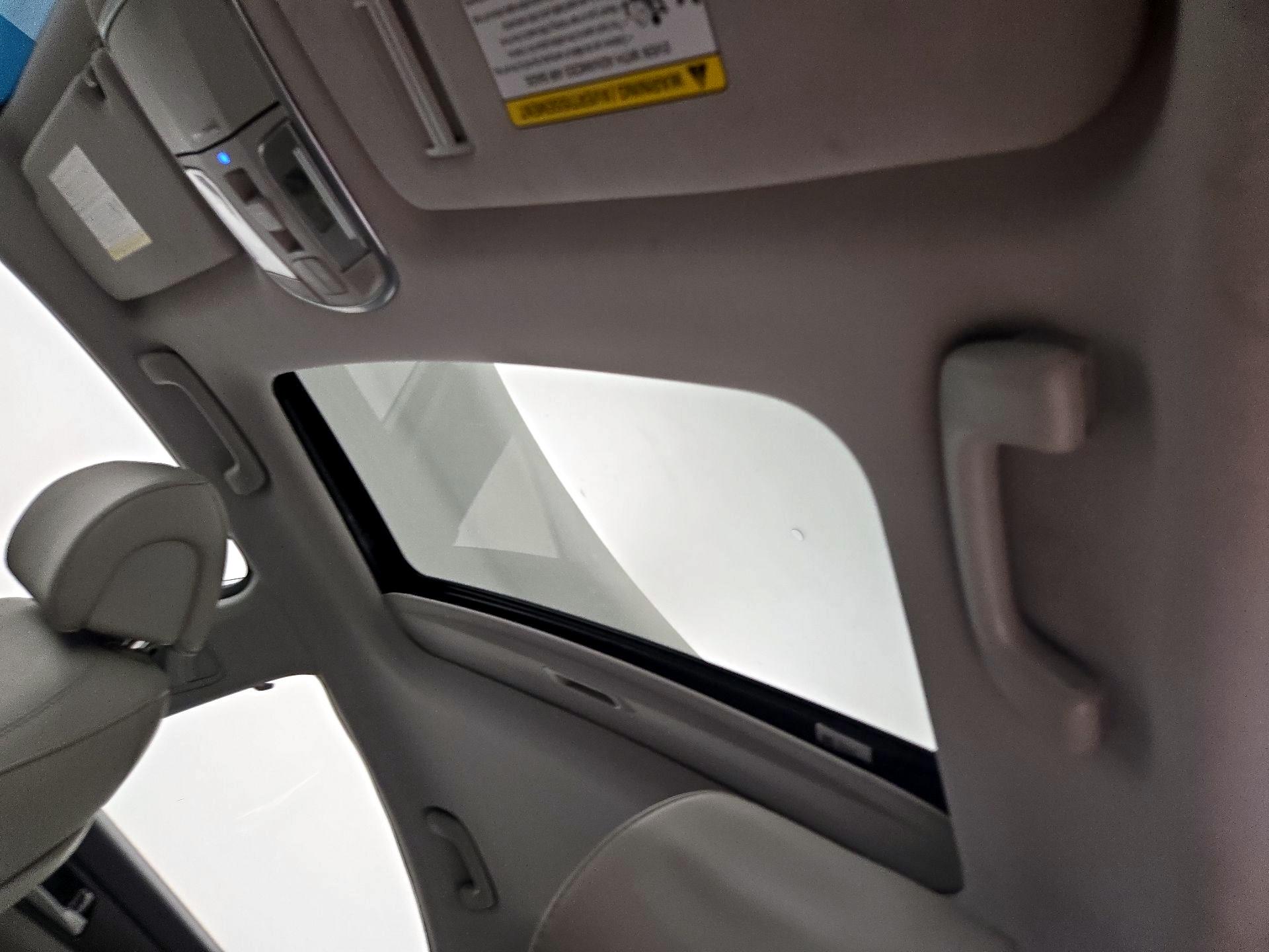 Thumbnail: 2016 Hyundai Sonata - 20