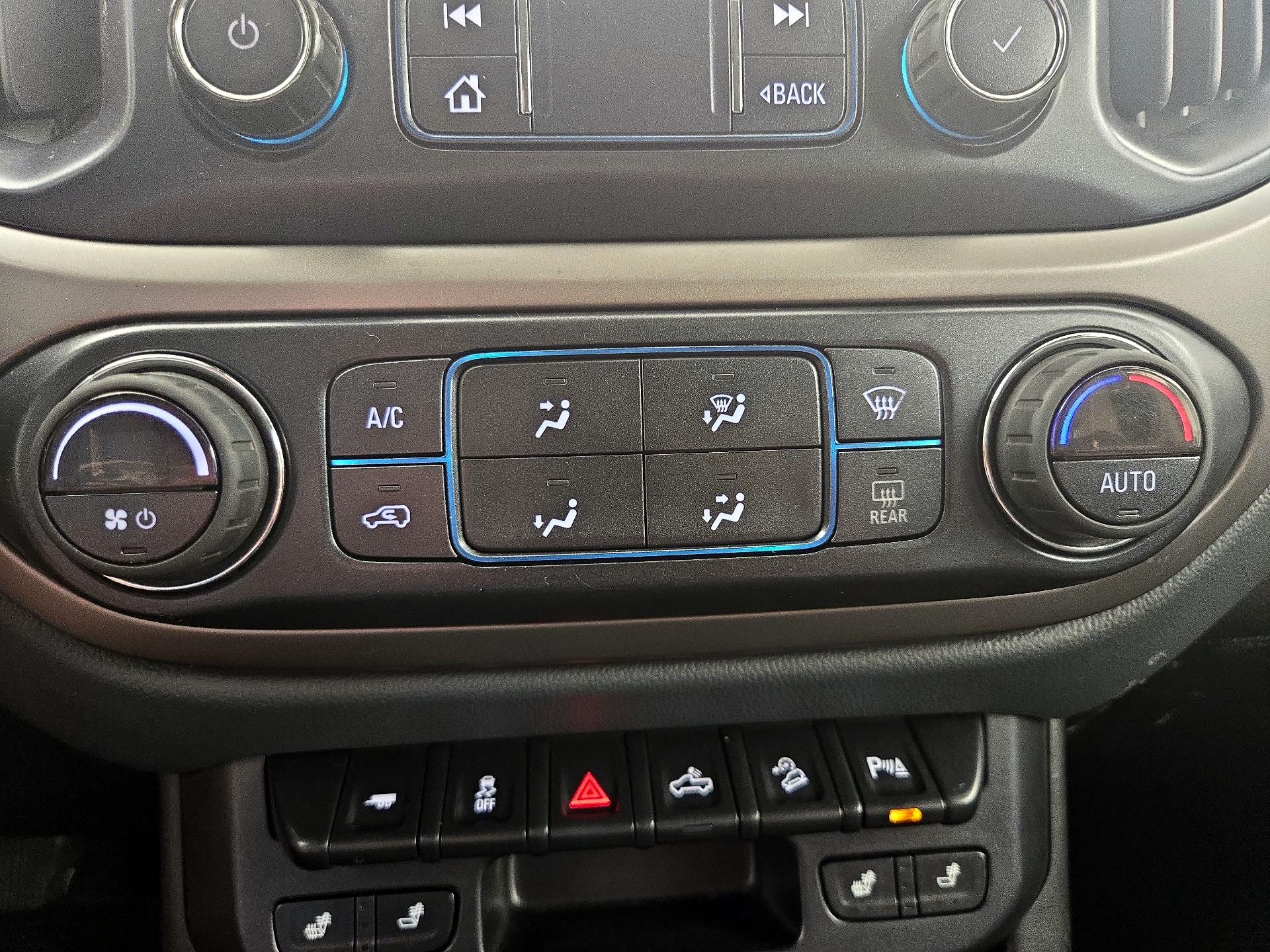 Thumbnail: 2020 Chevrolet Colorado - 16