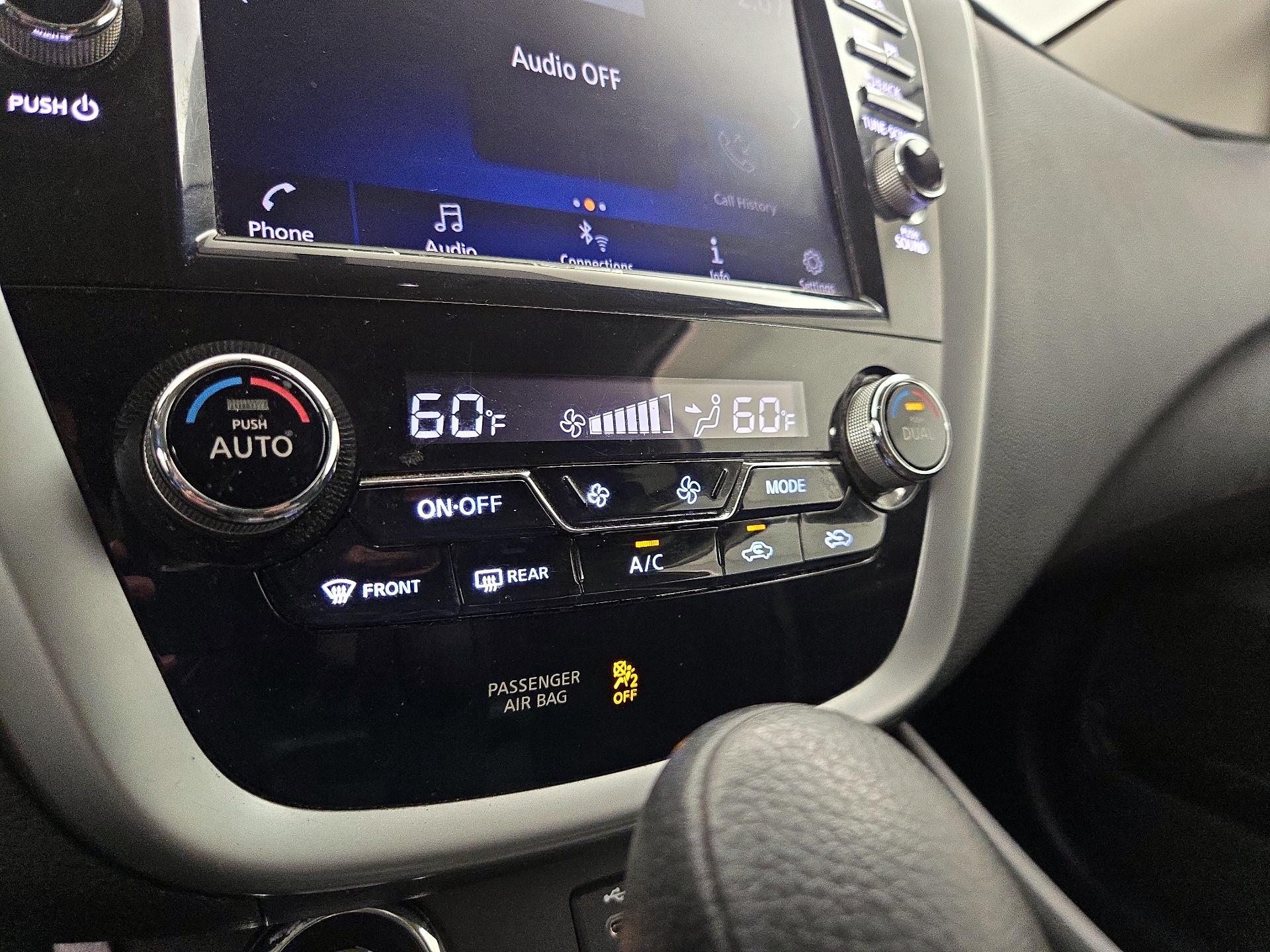 Thumbnail: 2019 Nissan Murano - 16