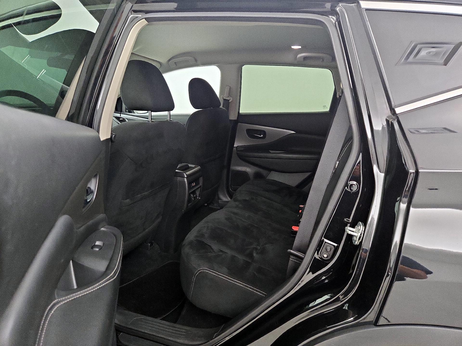 Thumbnail: 2019 Nissan Murano - 19