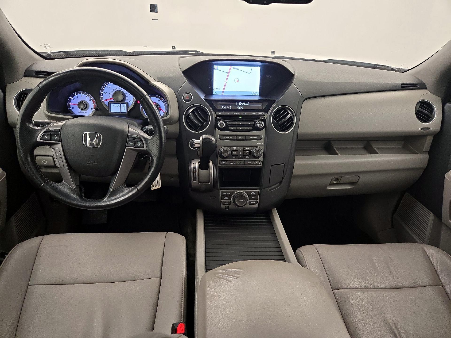 Thumbnail: 2014 Honda Pilot - 9