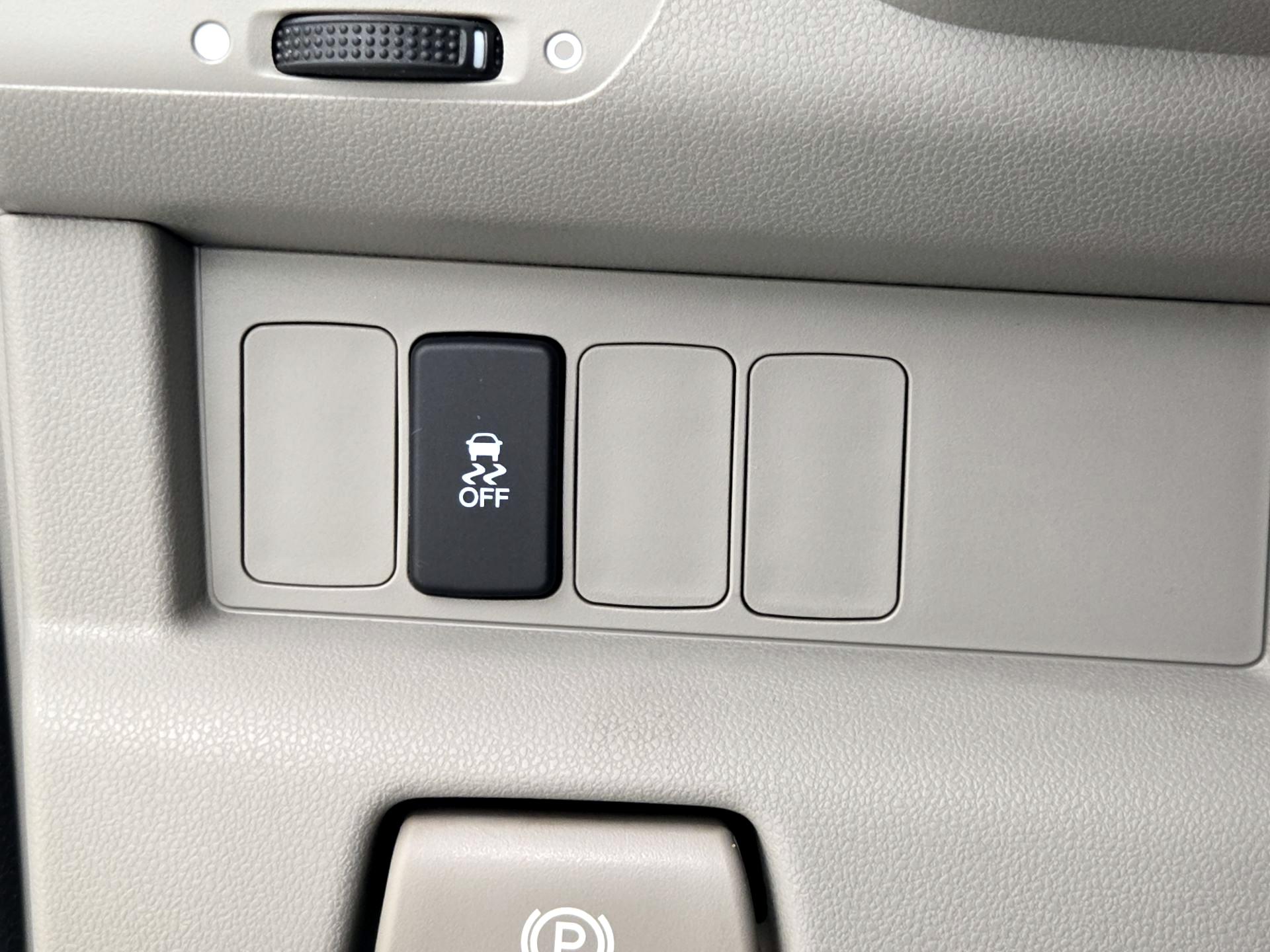 Thumbnail: 2014 Honda Pilot - 13