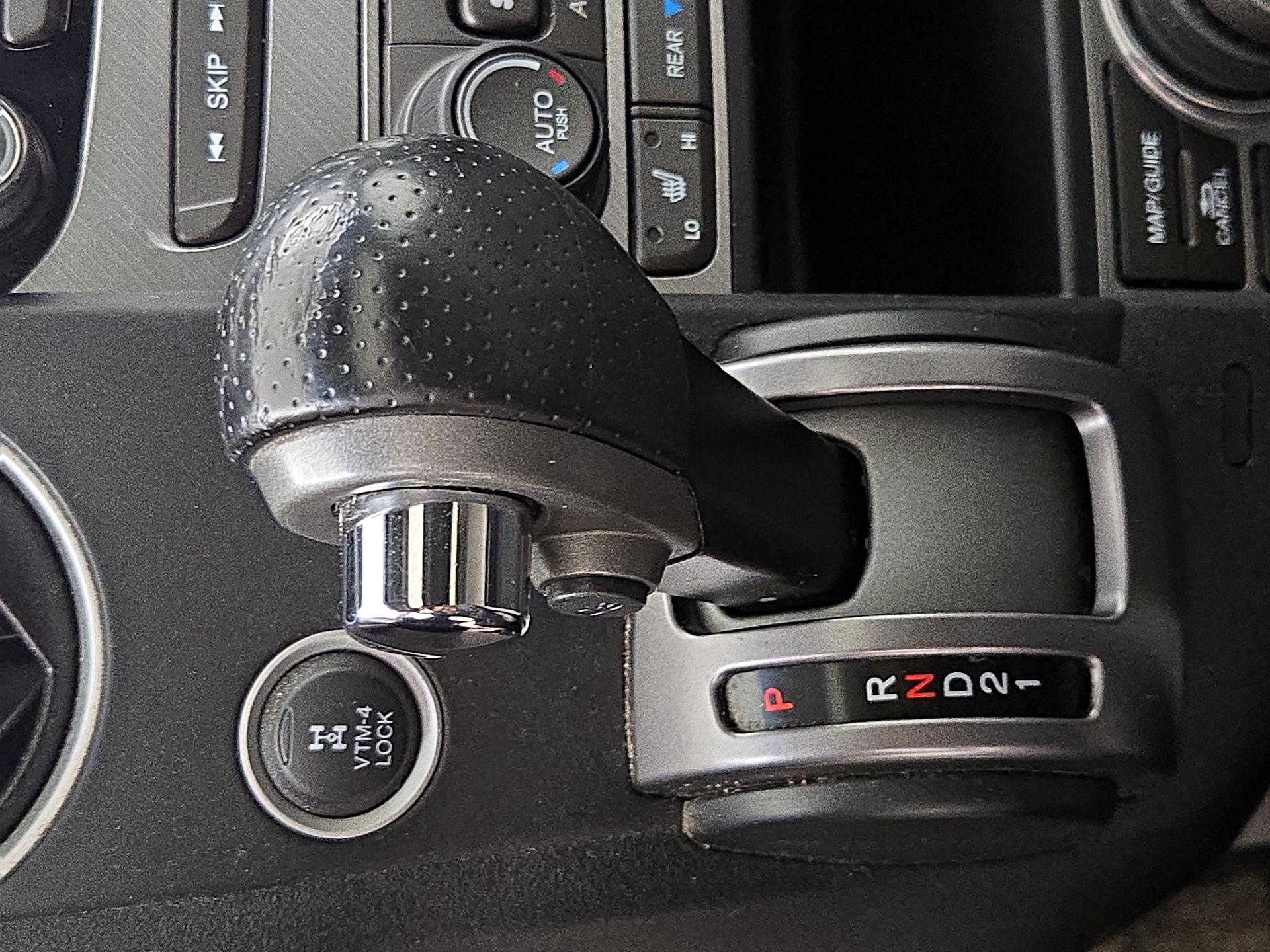 Thumbnail: 2014 Honda Pilot - 18