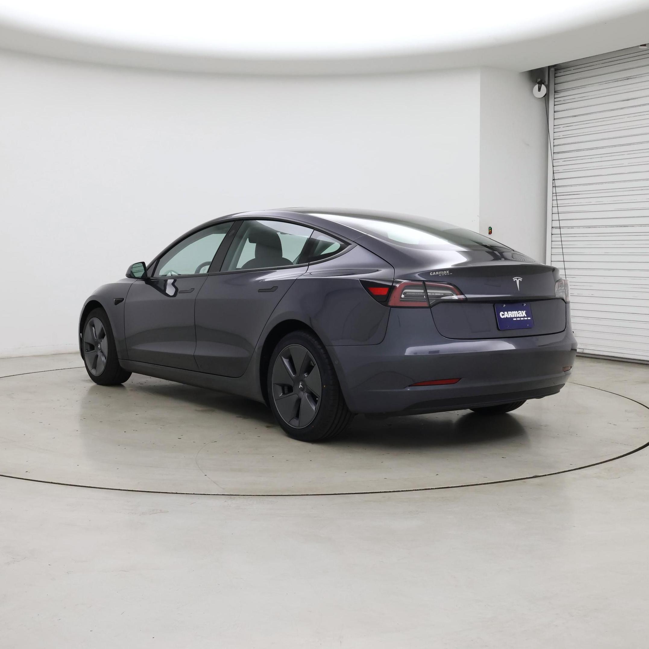 Thumbnail: 2022 Tesla Model 3 - 2