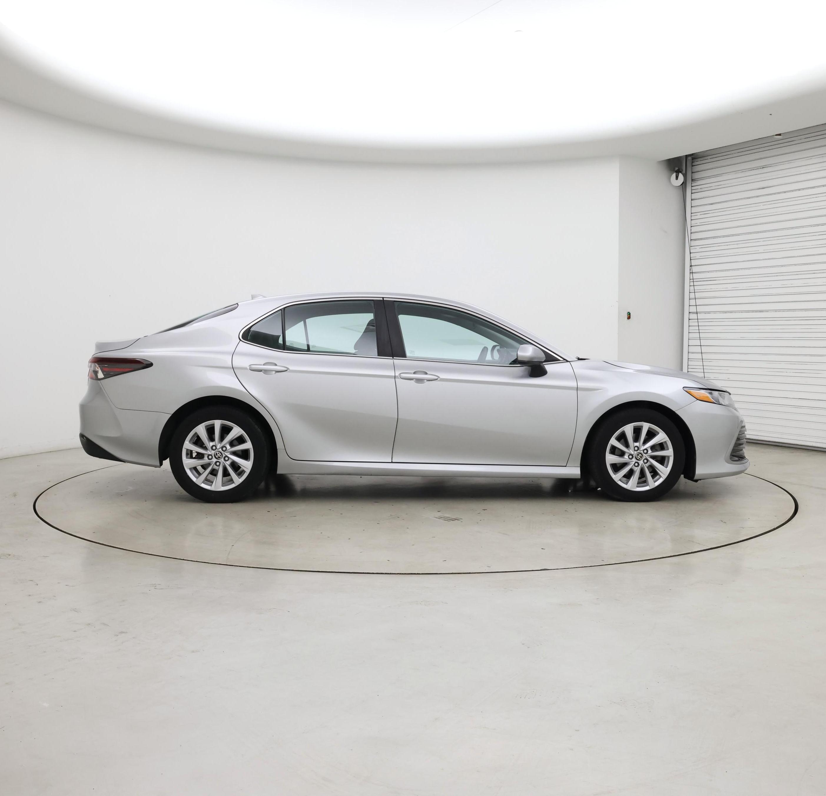 Thumbnail: 2021 Toyota Camry - 7