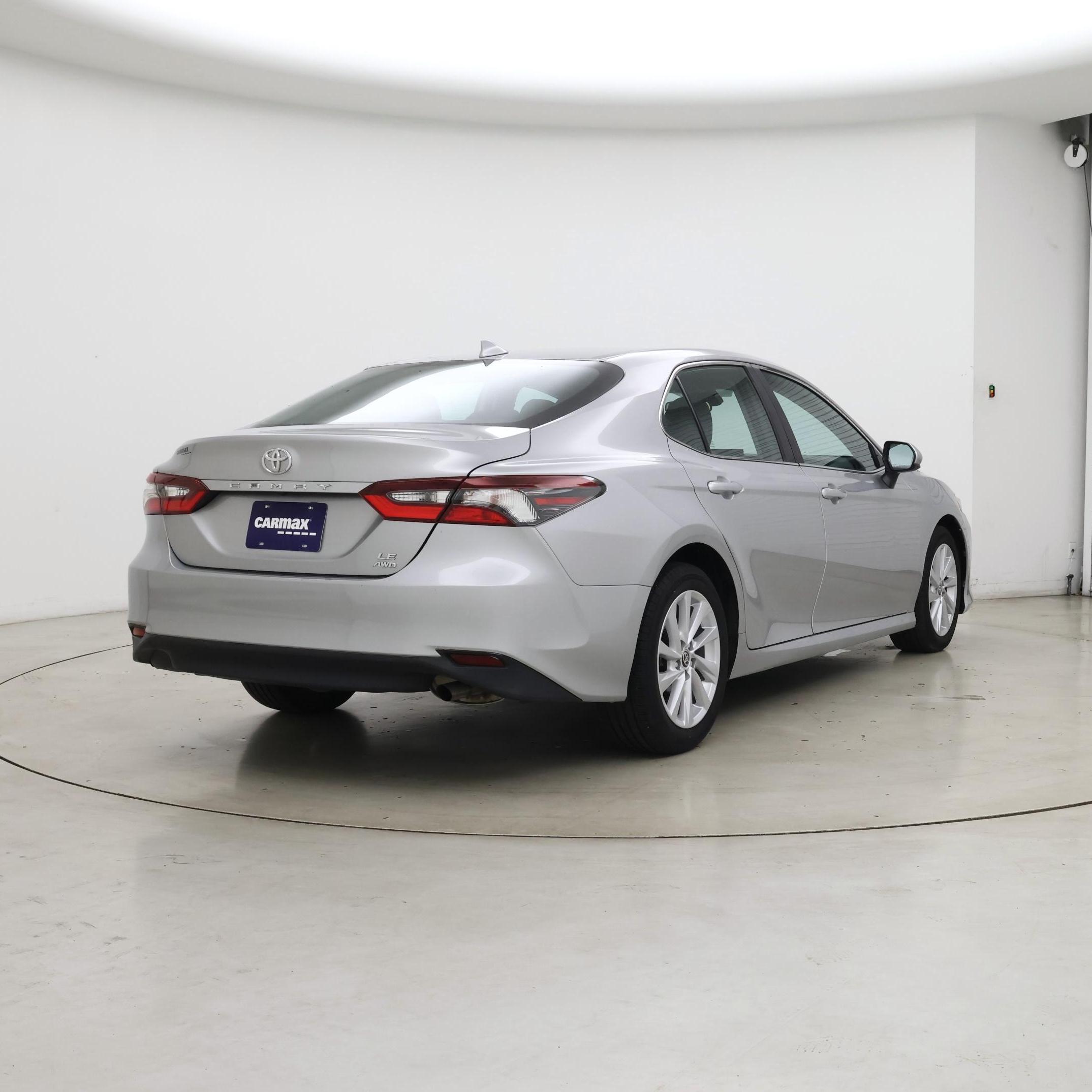 Thumbnail: 2021 Toyota Camry - 8