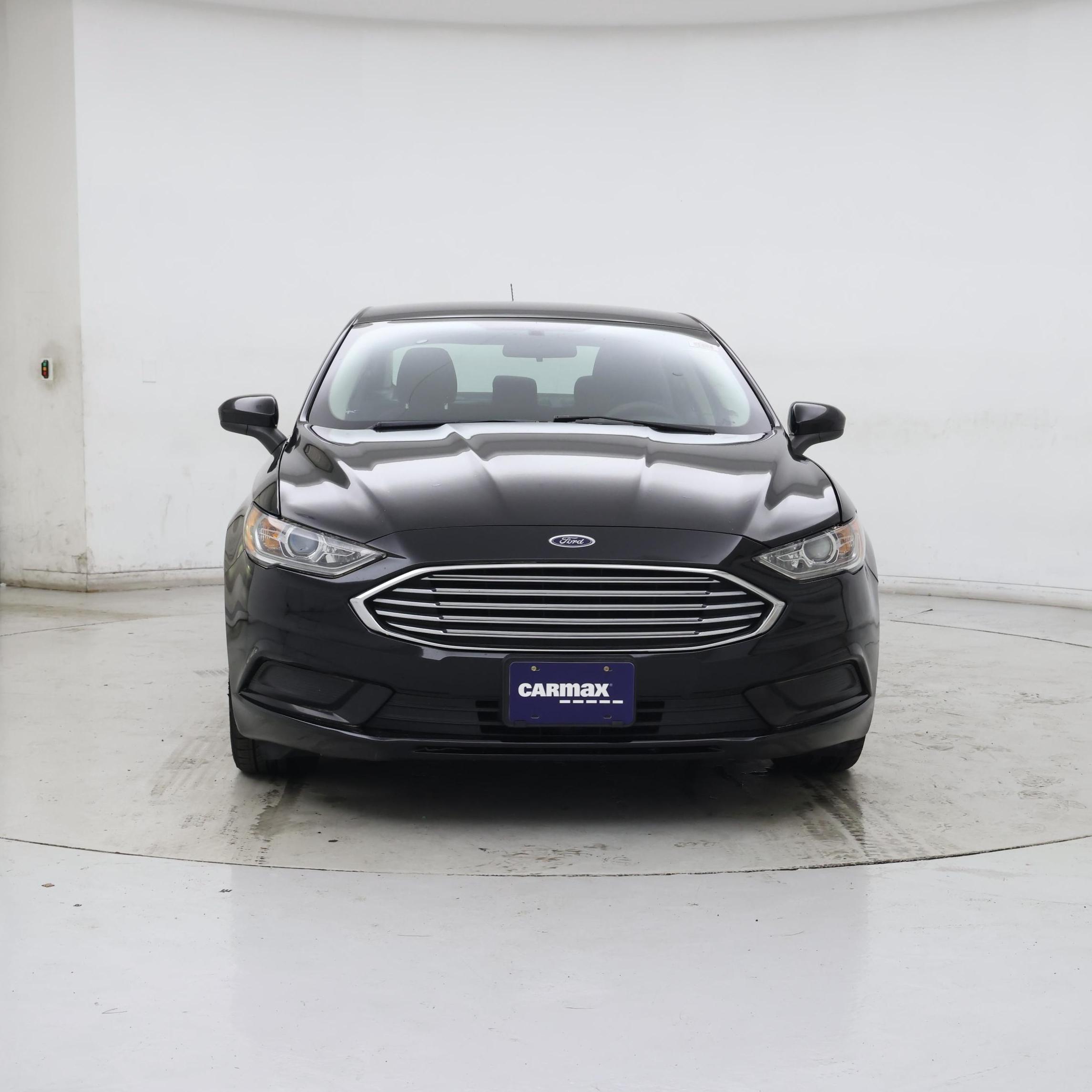 Thumbnail: 2017 Ford Fusion - 5