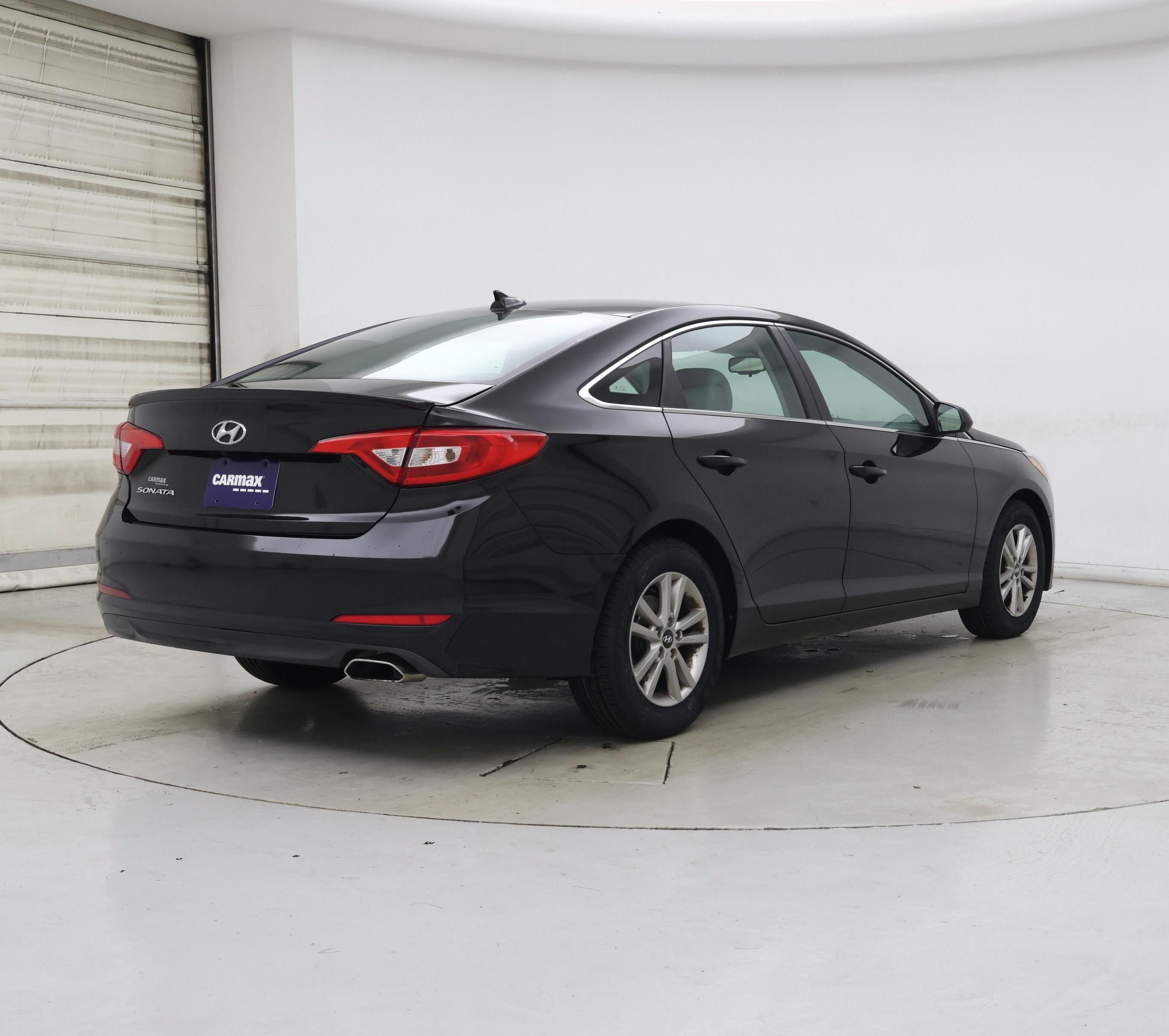 Thumbnail: 2016 Hyundai Sonata - 8