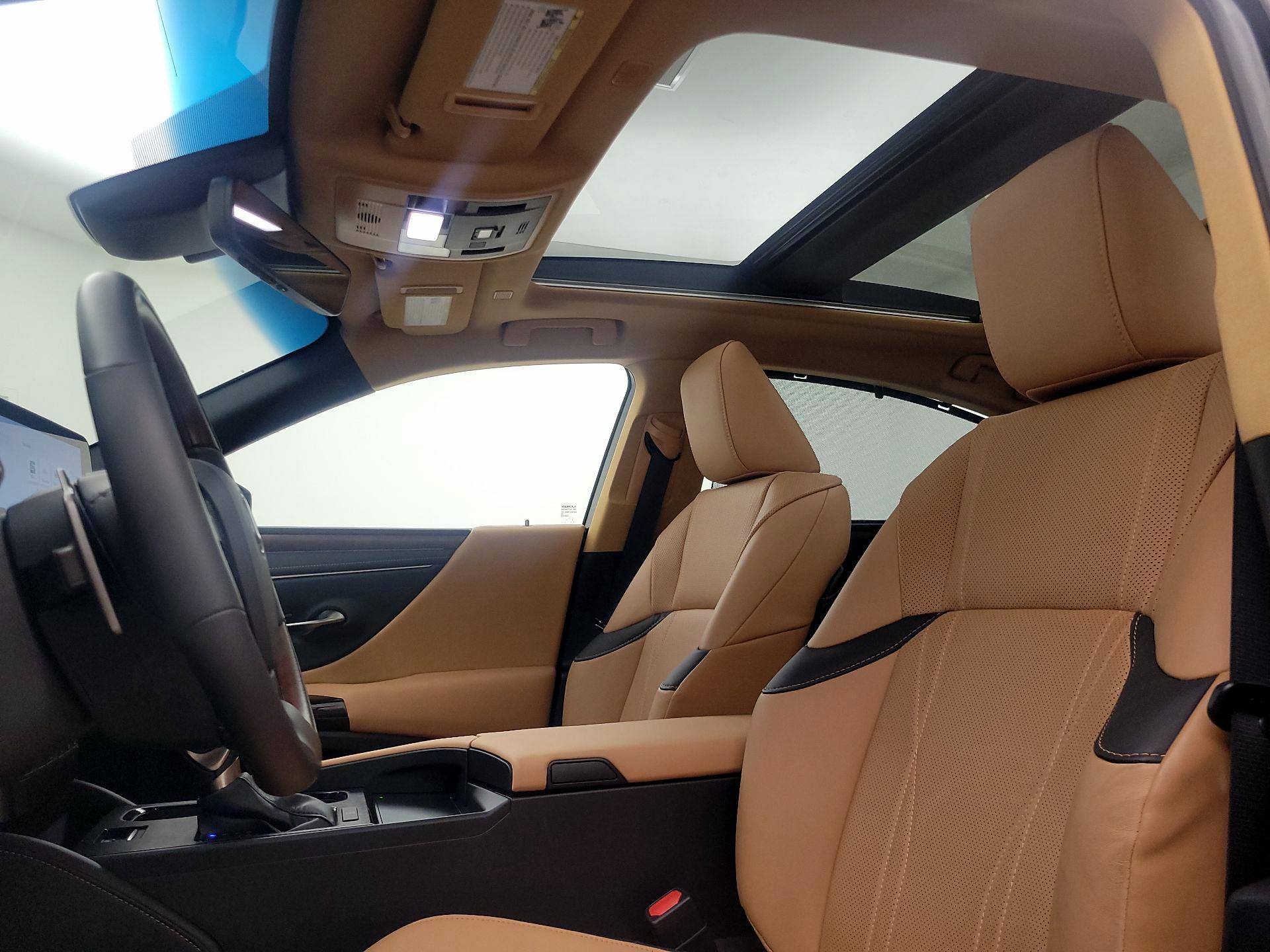 Thumbnail: 2023 Lexus ES - 19