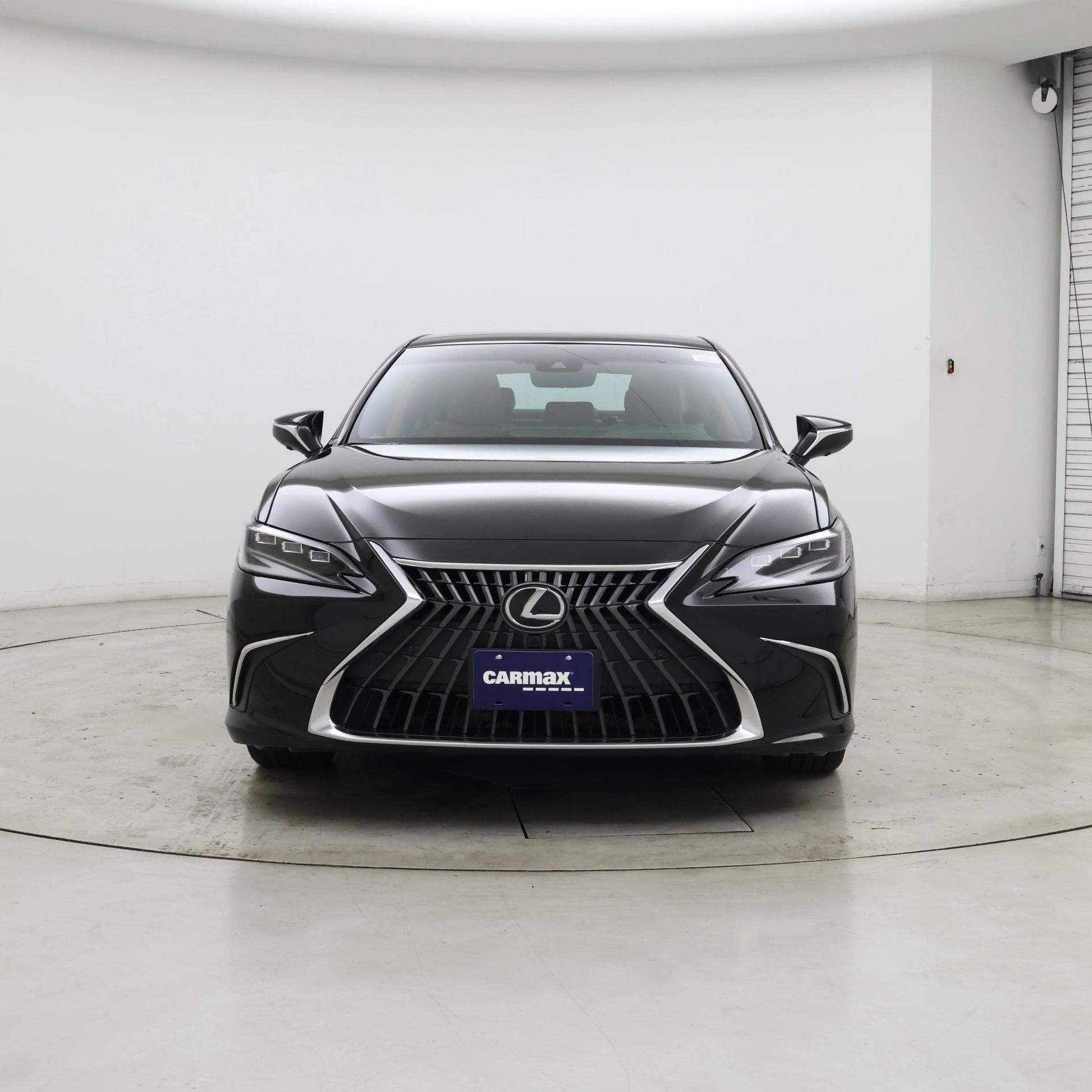 Thumbnail: 2023 Lexus ES - 5