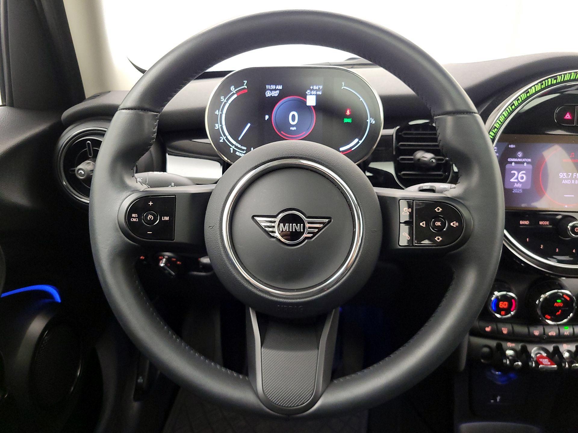 Thumbnail: 2023 MINI Cooper Hardtop - 10