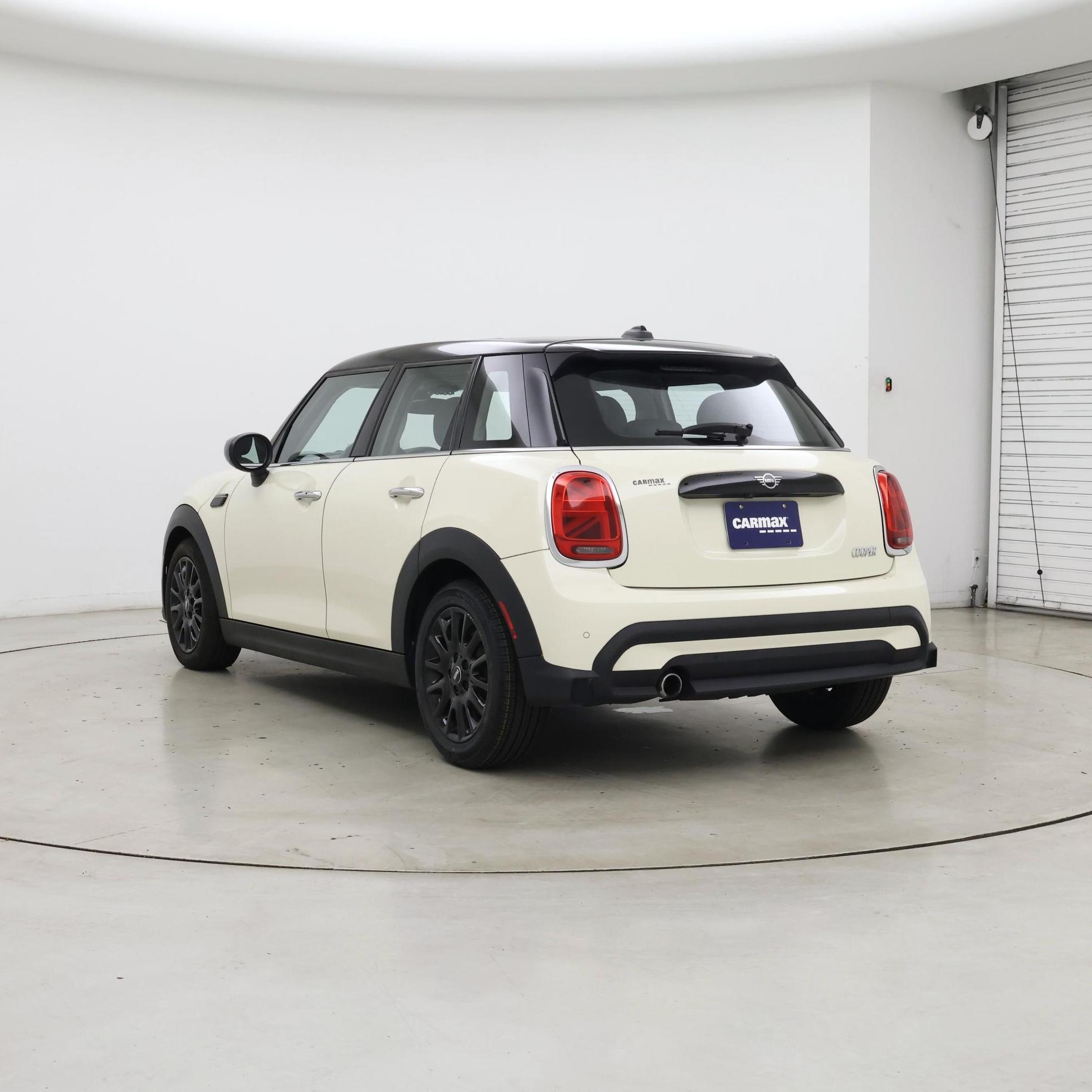 Thumbnail: 2023 MINI Cooper Hardtop - 2