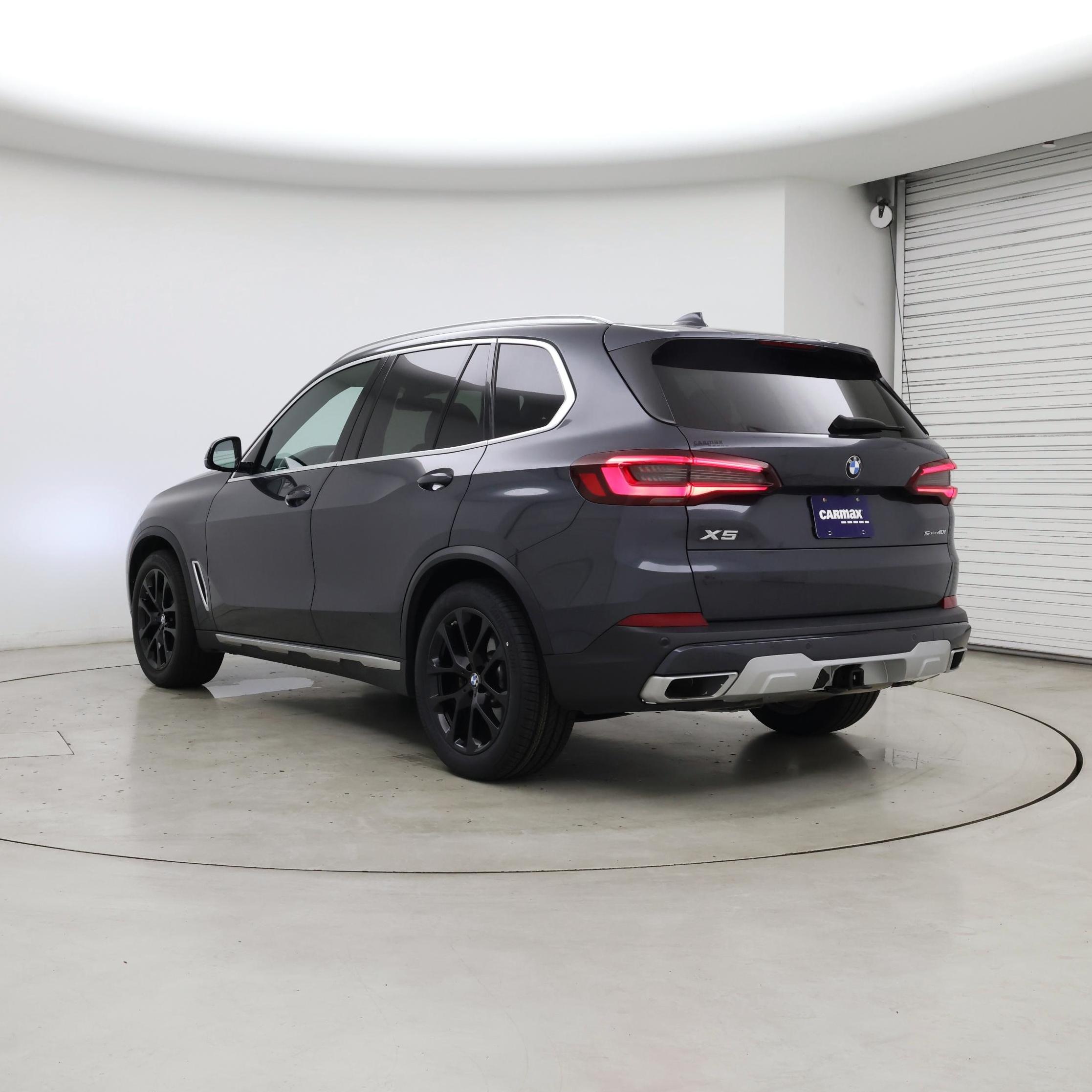 Thumbnail: 2021 BMW X5 - 2