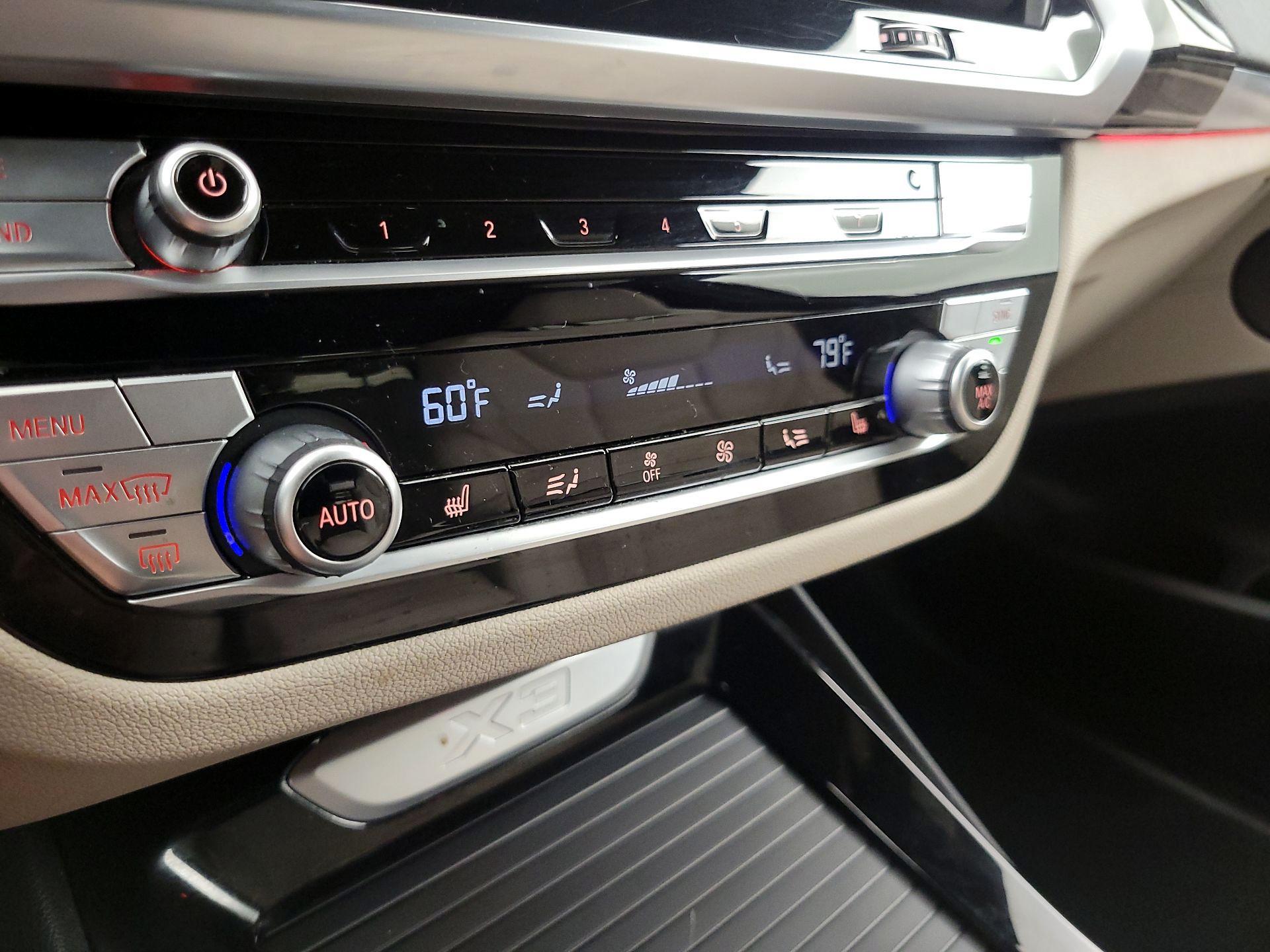 Thumbnail: 2020 BMW X3 - 17