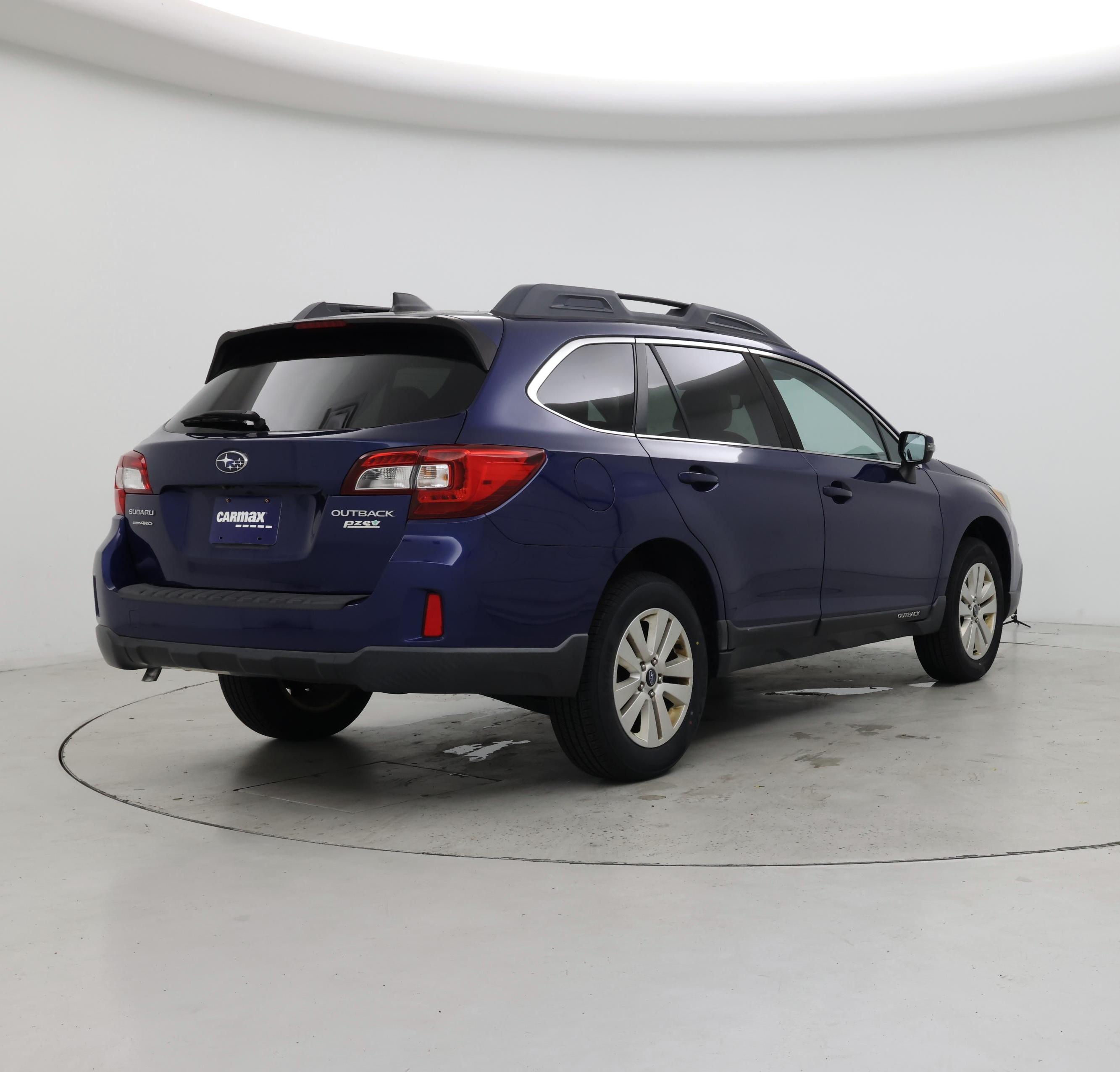 Thumbnail: 2017 Subaru Outback - 8