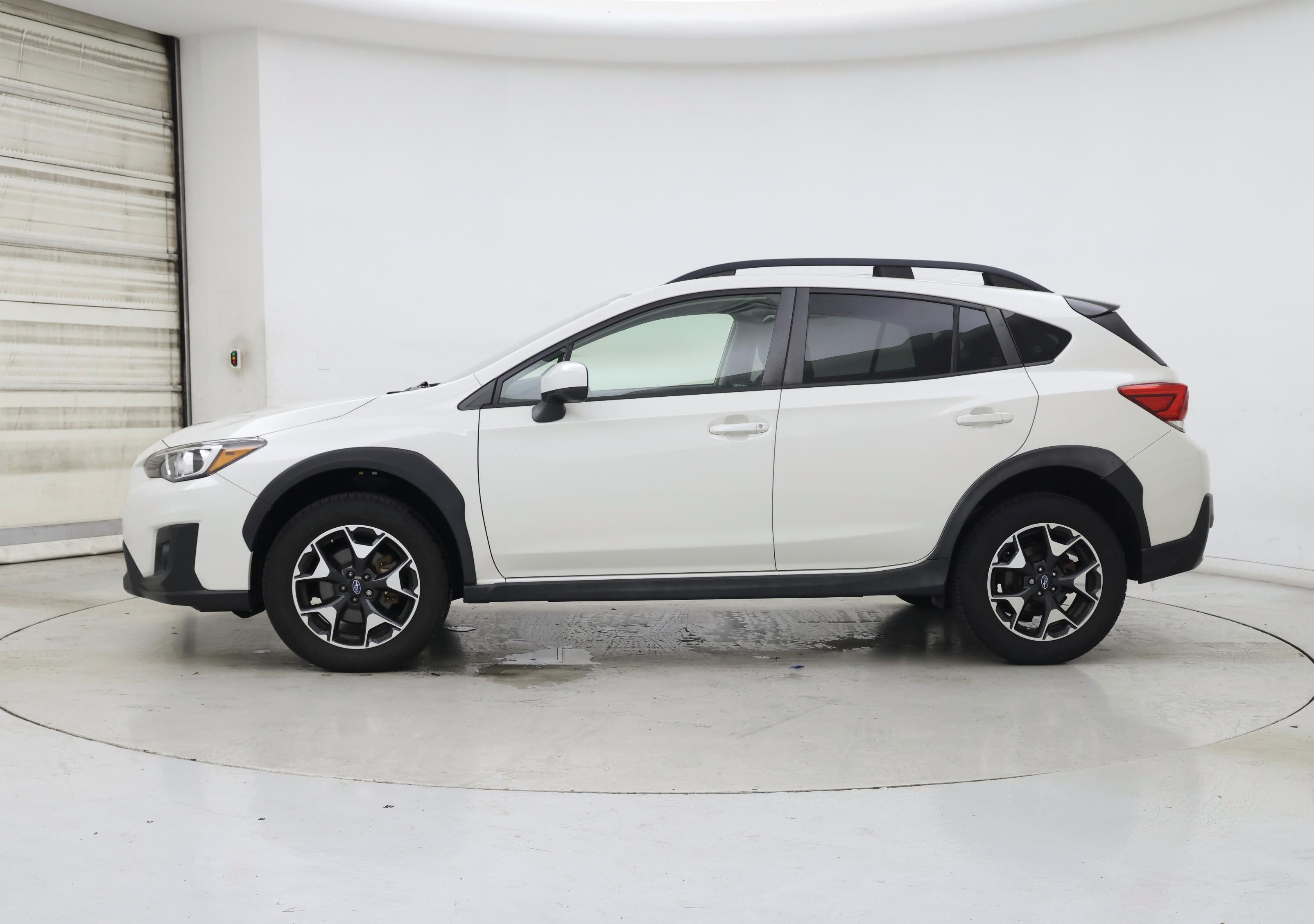 Thumbnail: 2020 Subaru Crosstrek - 3