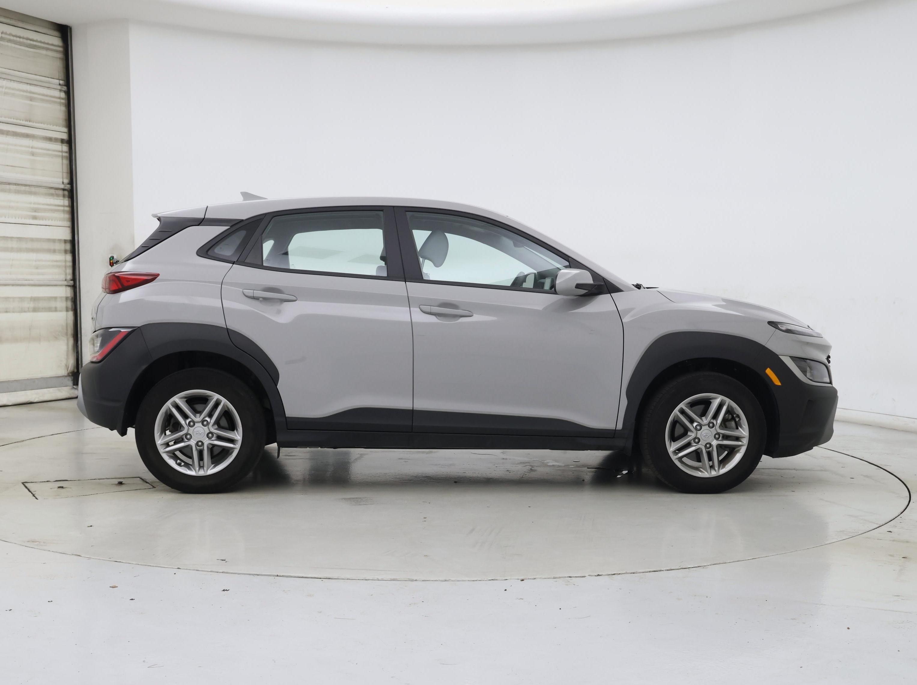 Thumbnail: 2022 Hyundai Kona - 7