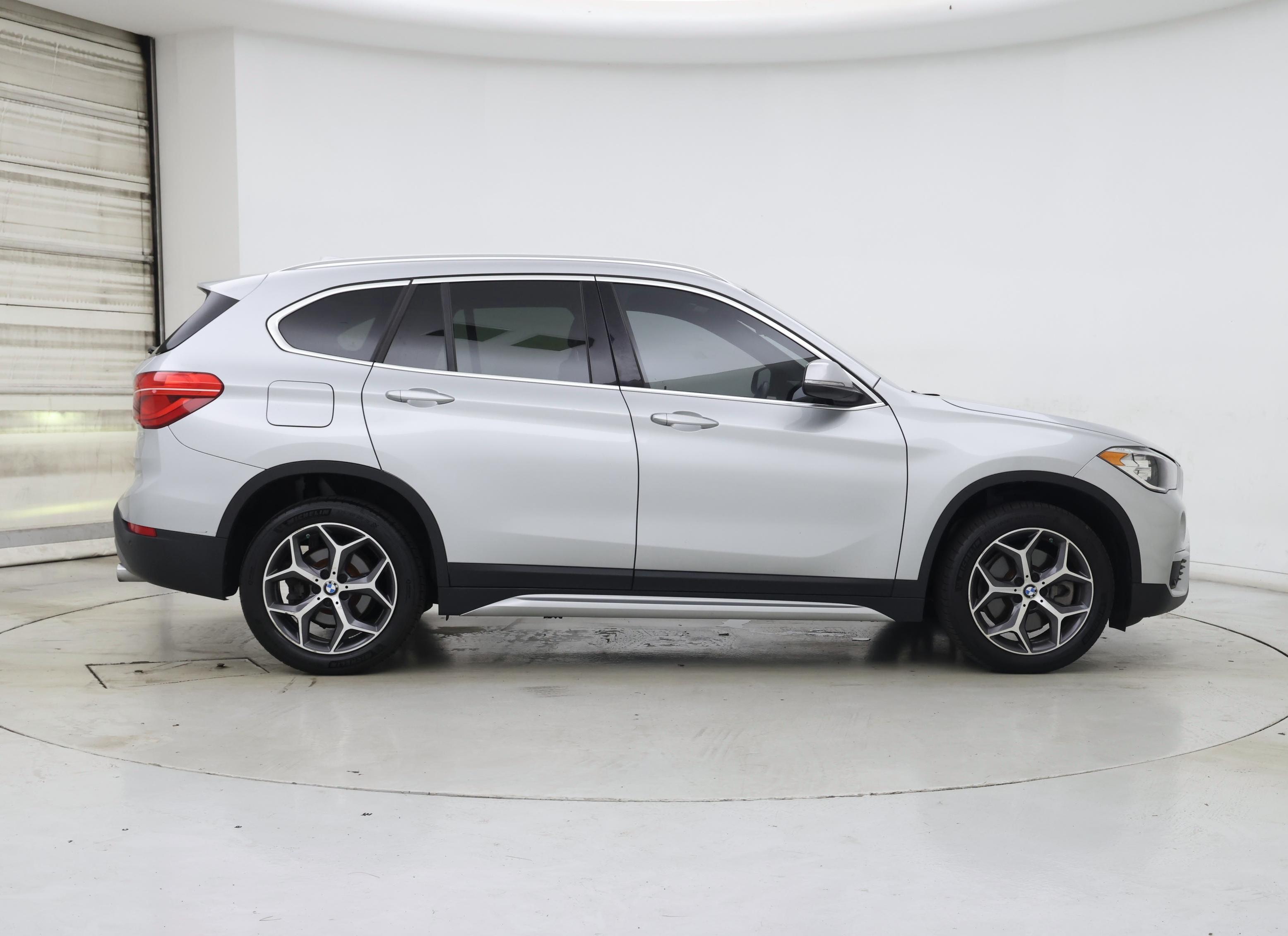 Thumbnail: 2019 BMW X1 - 7