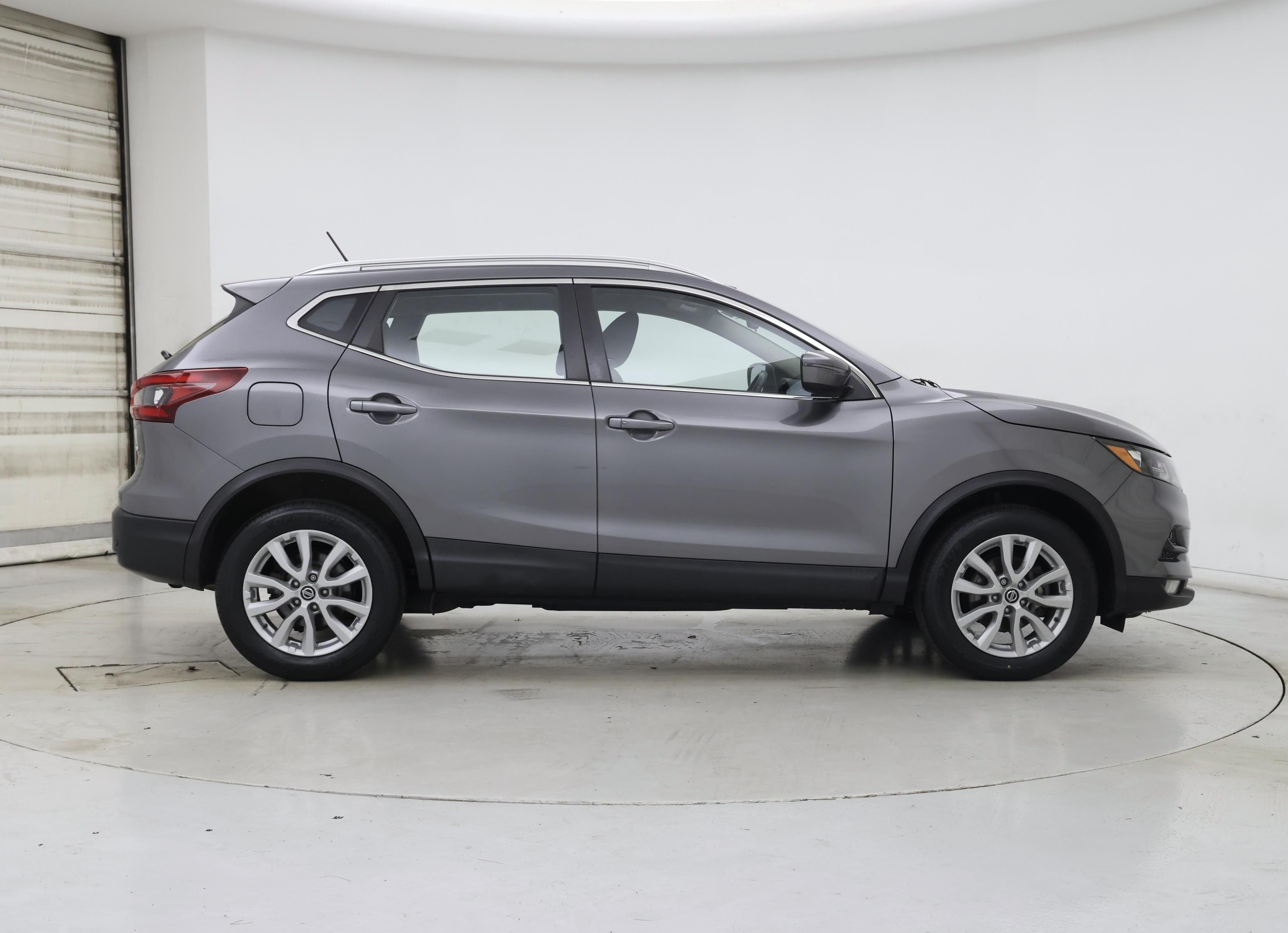 Thumbnail: 2020 Nissan Rogue Sport - 7