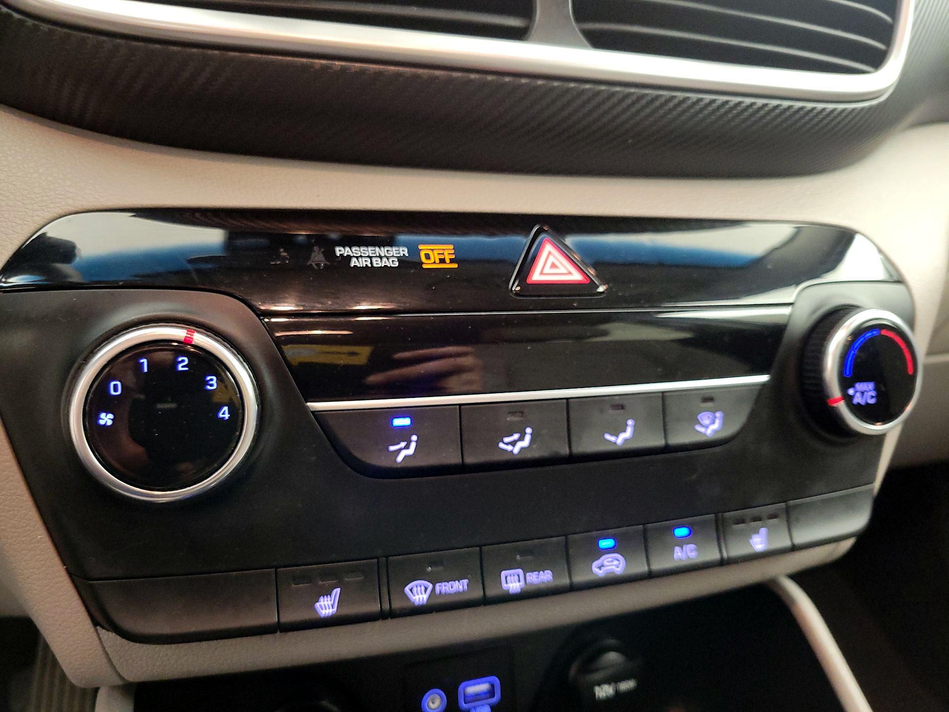 Thumbnail: 2019 Hyundai Tucson - 16