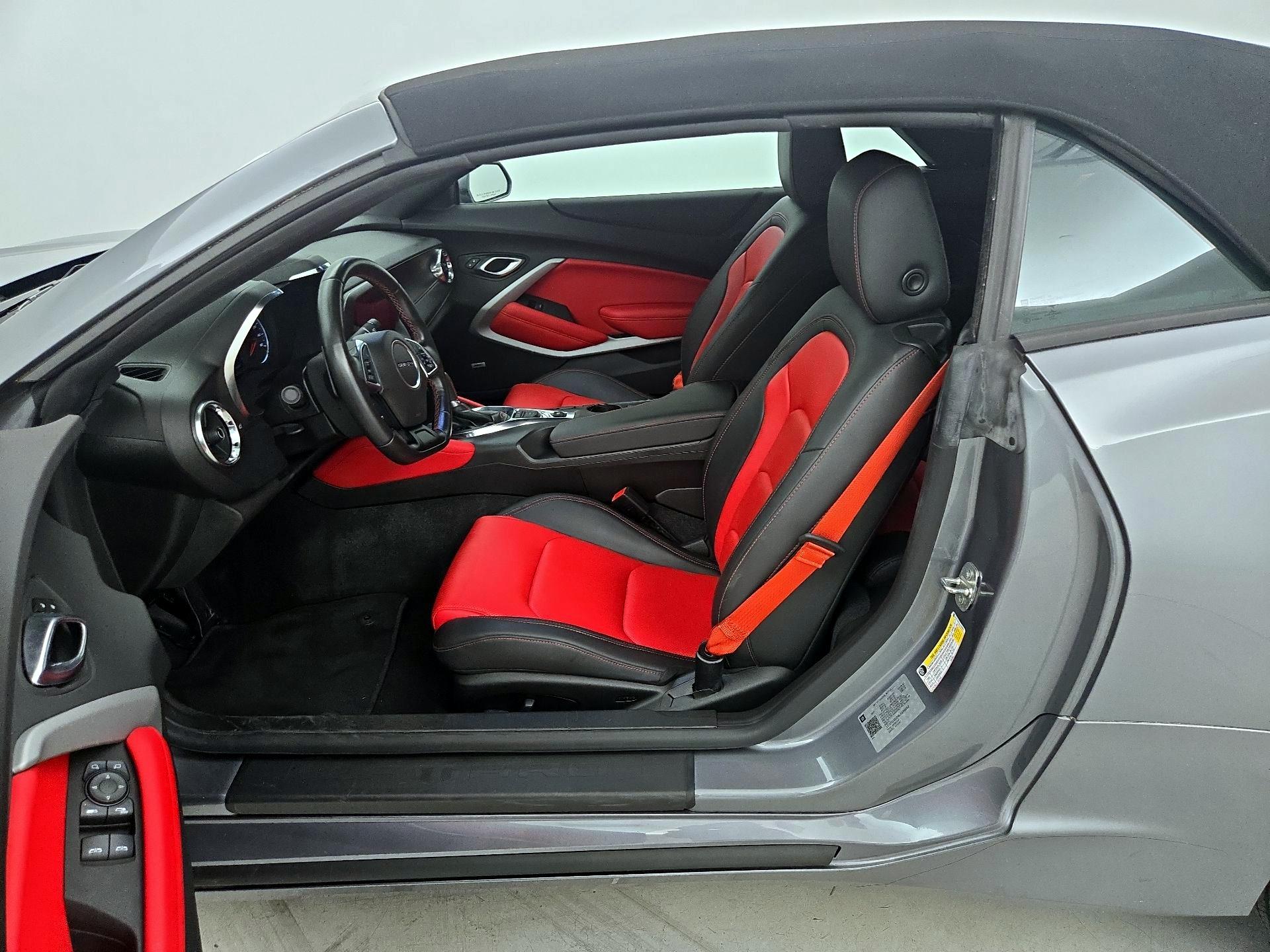 Thumbnail: 2020 Chevrolet Camaro - 11