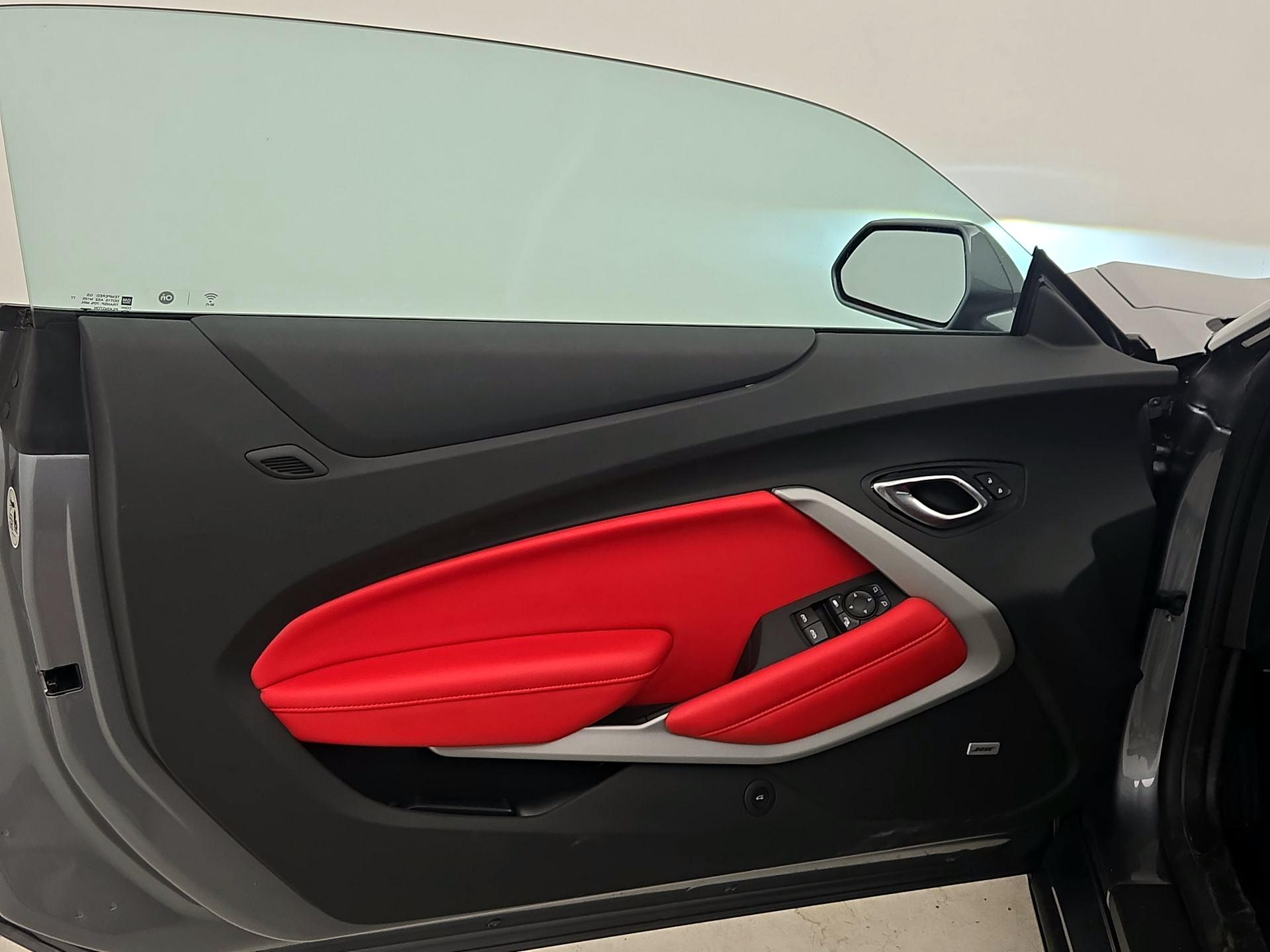 Thumbnail: 2020 Chevrolet Camaro - 12
