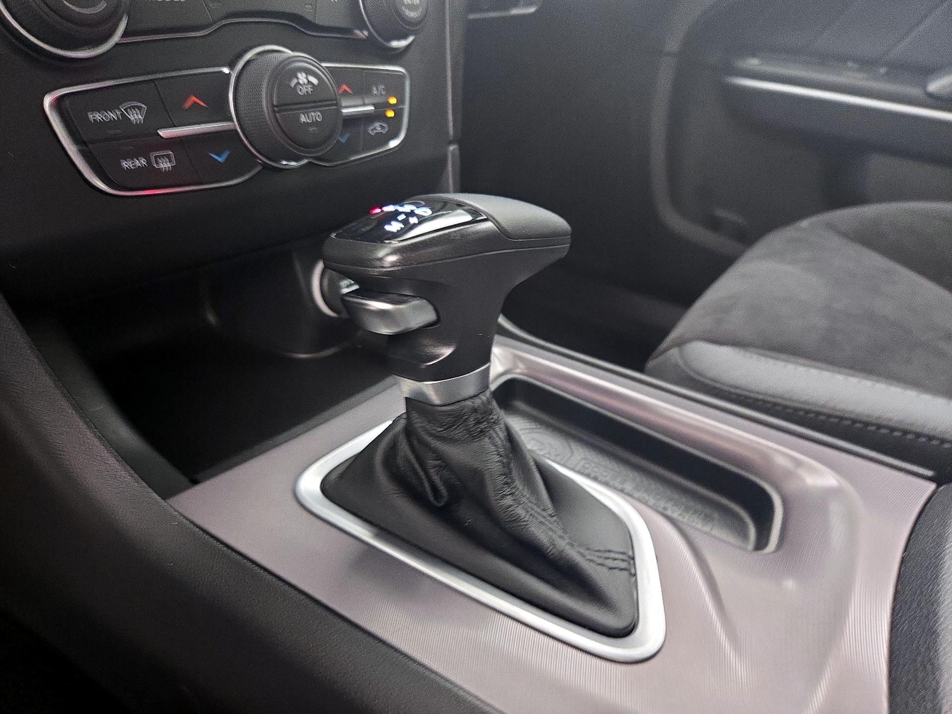 Thumbnail: 2022 Dodge Charger - 17