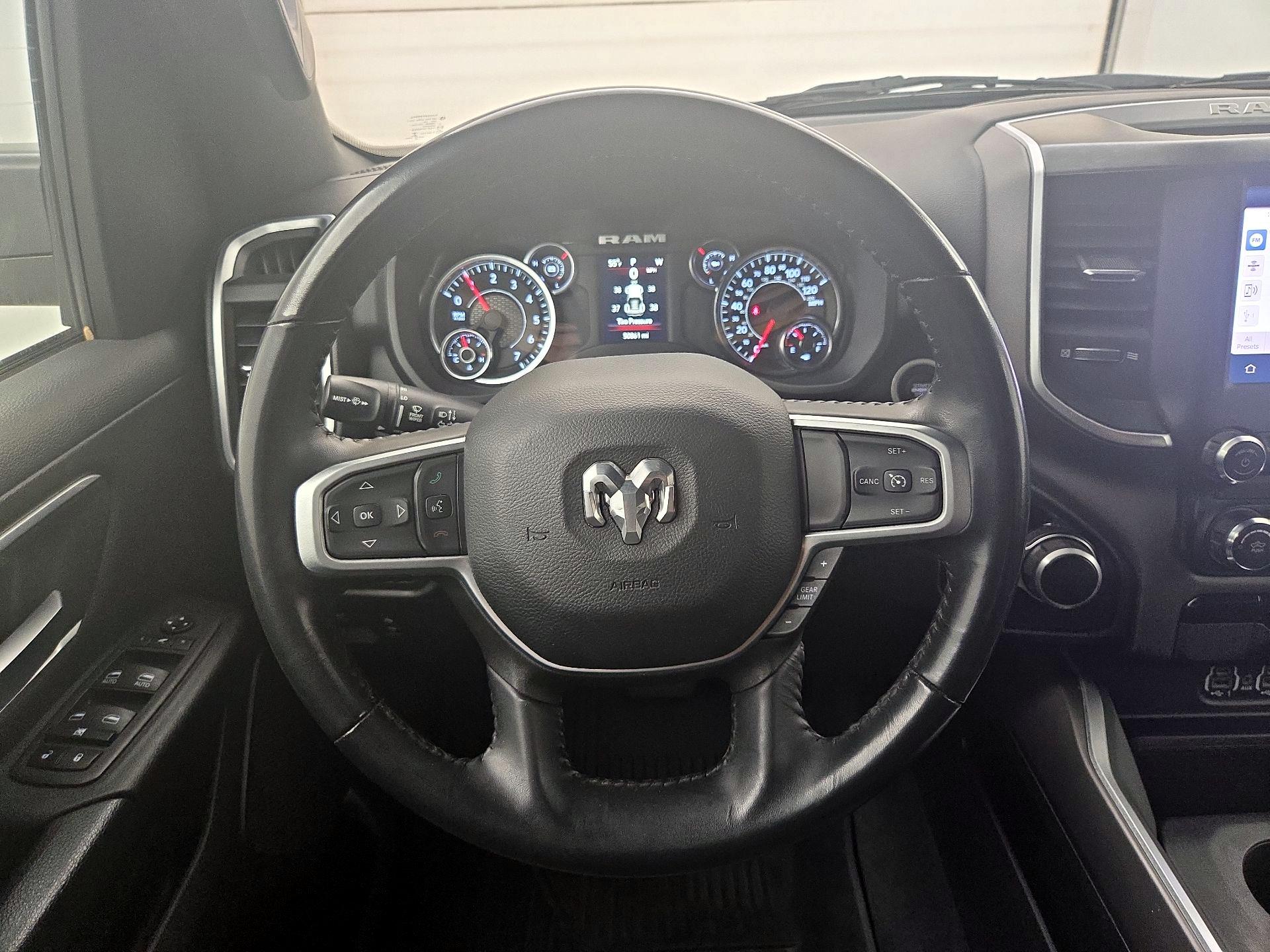 Thumbnail: 2022 RAM 1500 - 10