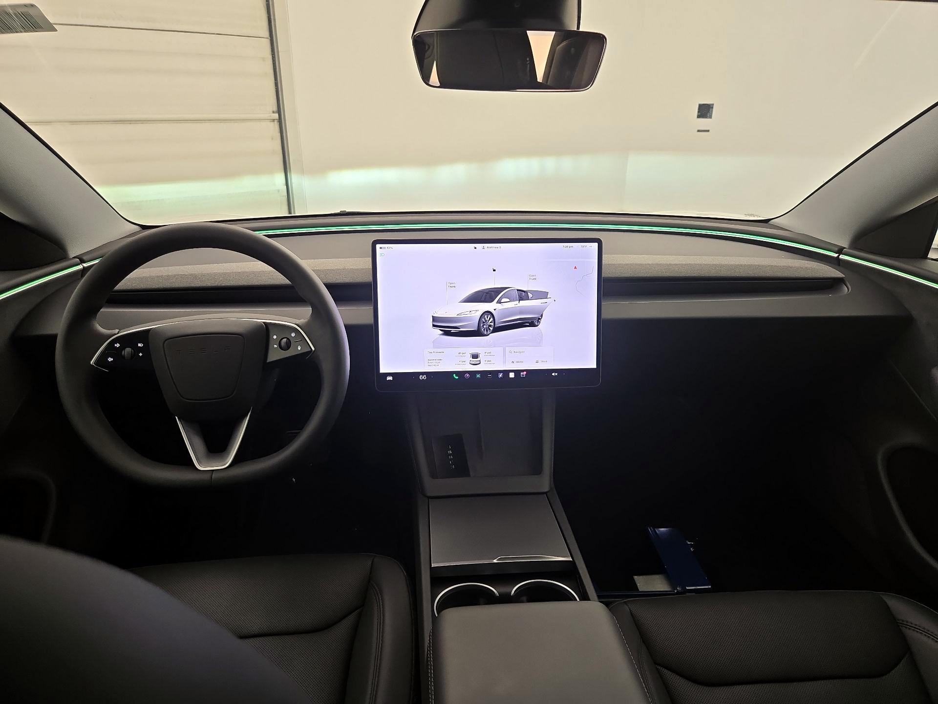 Thumbnail: 2025 Tesla Model 3 - 9