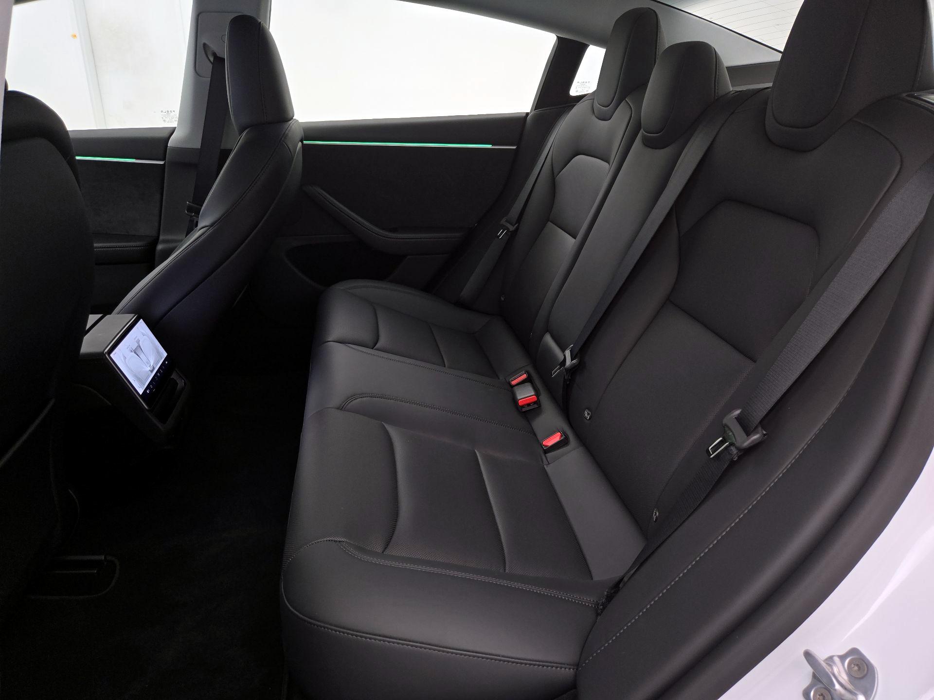 Thumbnail: 2025 Tesla Model 3 - 20