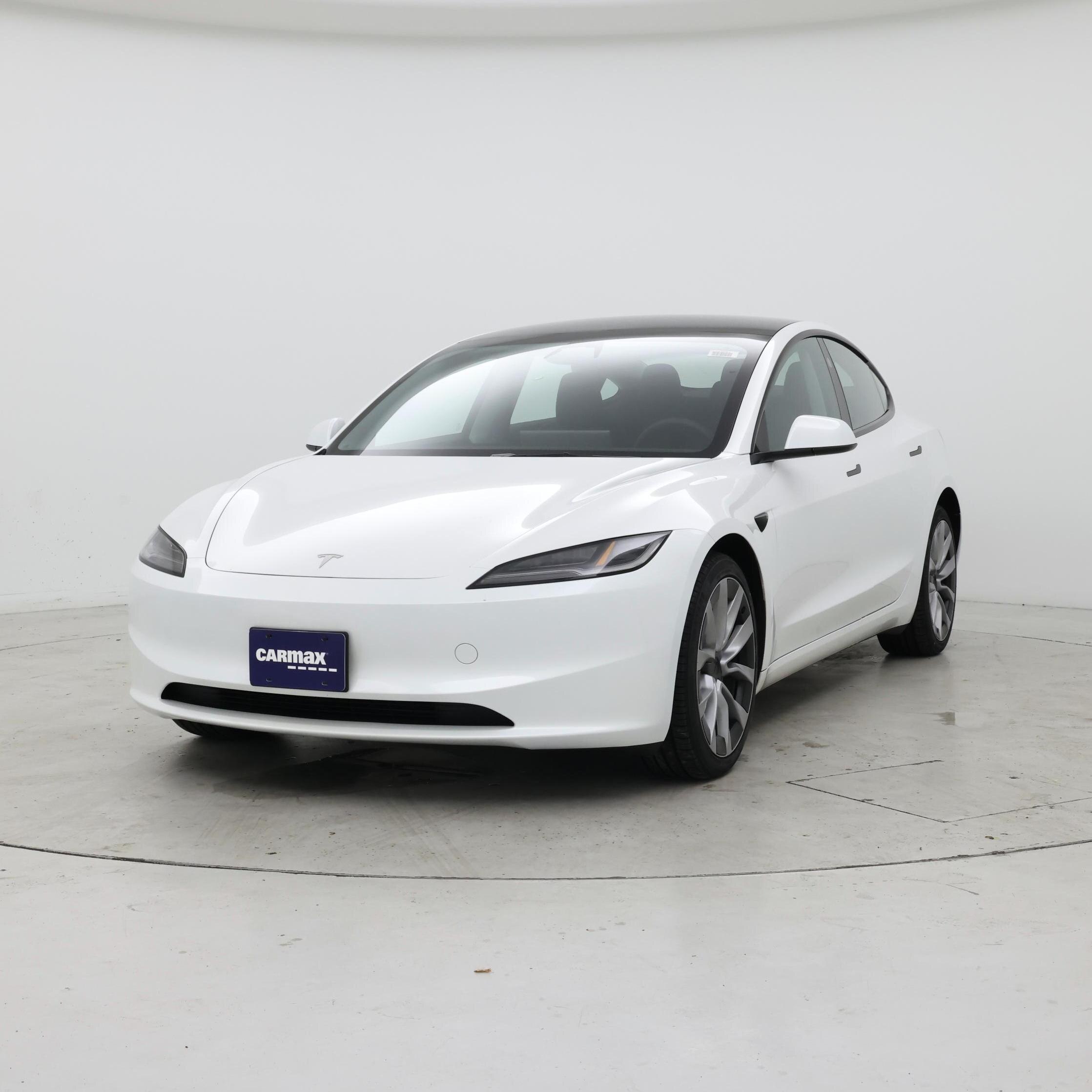 Thumbnail: 2025 Tesla Model 3 - 4