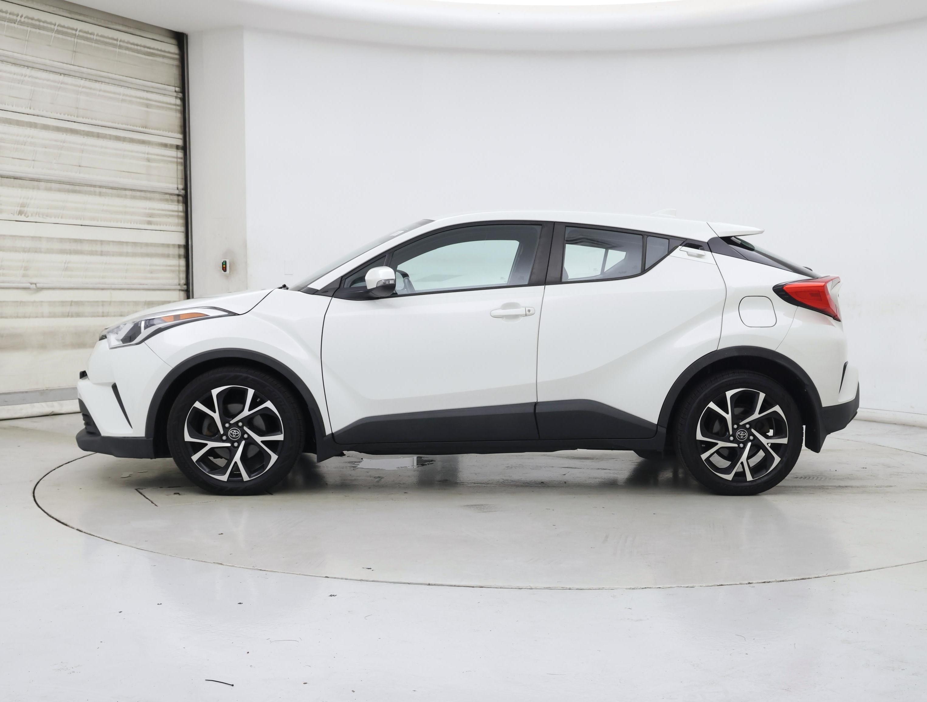 Thumbnail: 2018 Toyota C-HR - 3