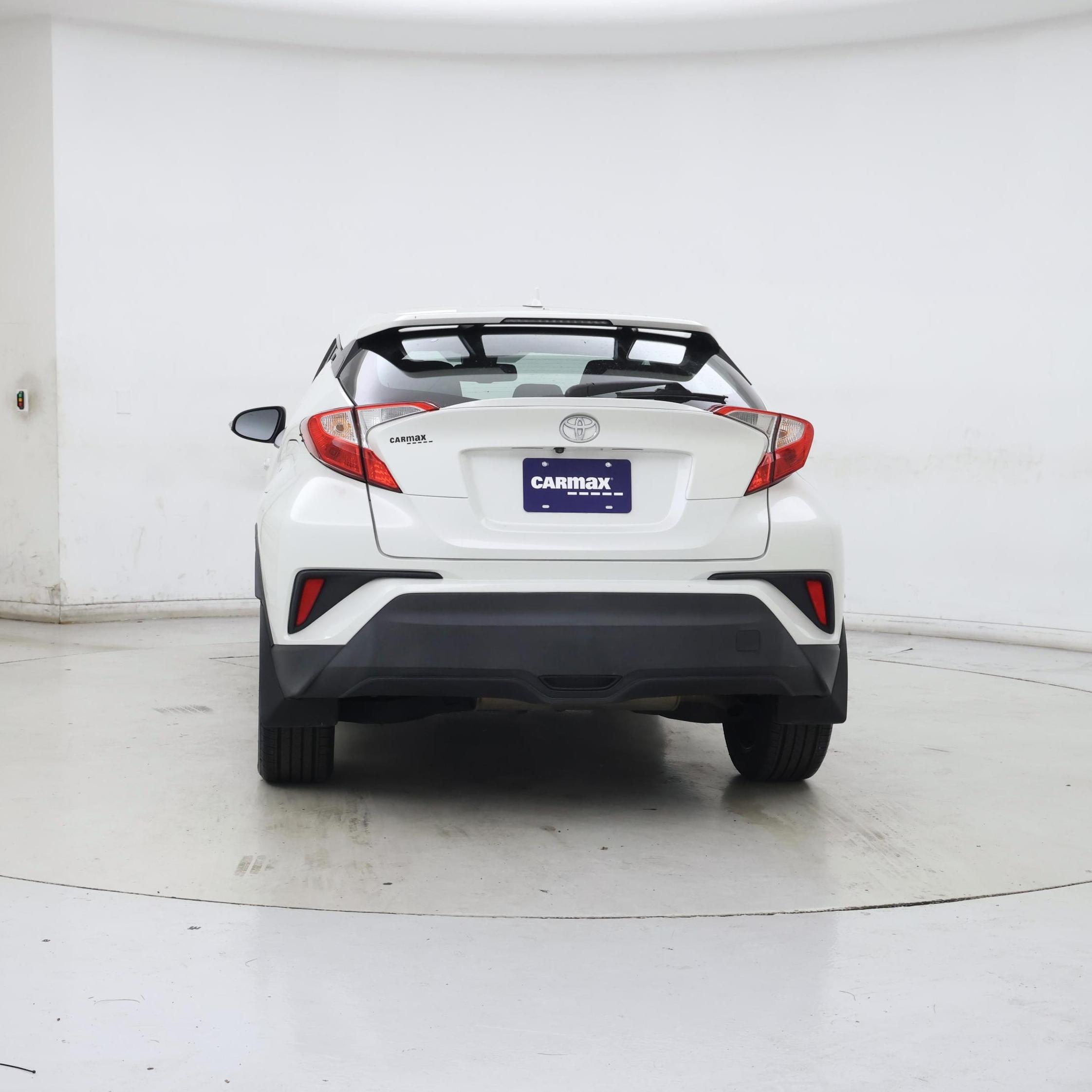Thumbnail: 2018 Toyota C-HR - 6