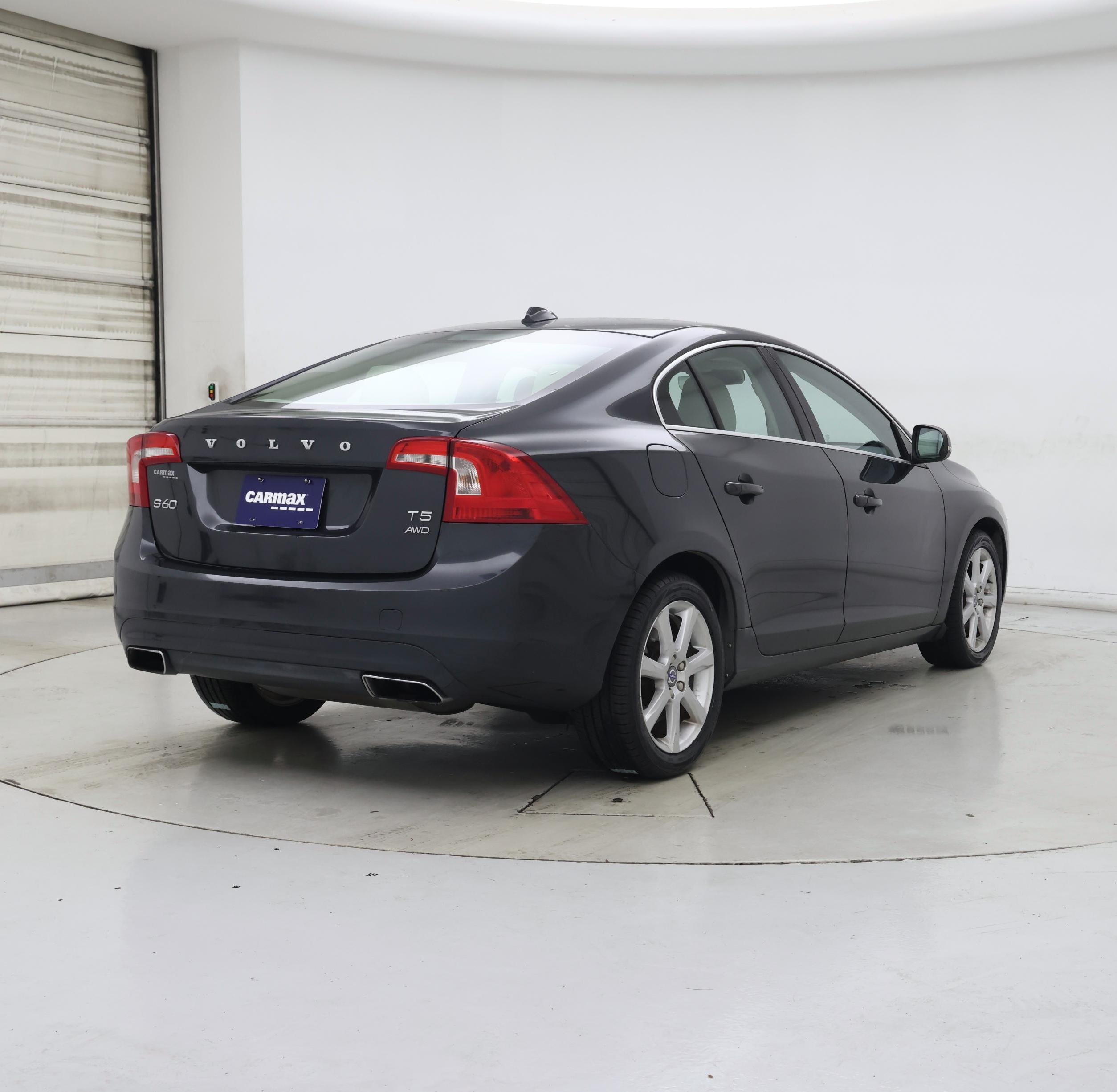 Thumbnail: 2016 Volvo S60 - 8