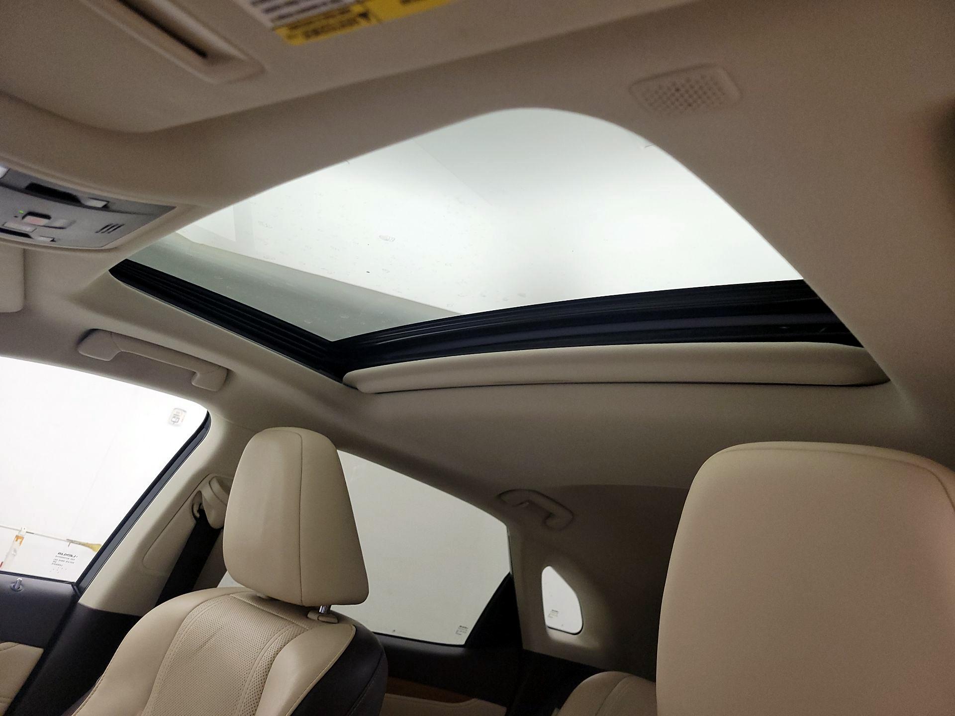 Thumbnail: 2018 Lexus RX - 20