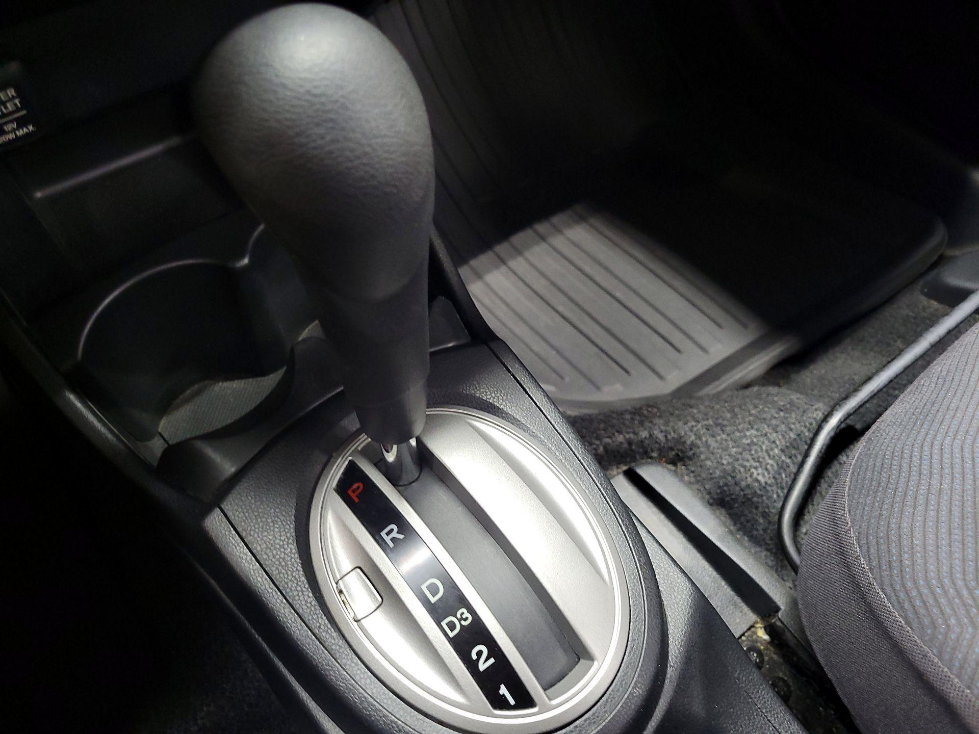 Thumbnail: 2013 Honda Fit - 16