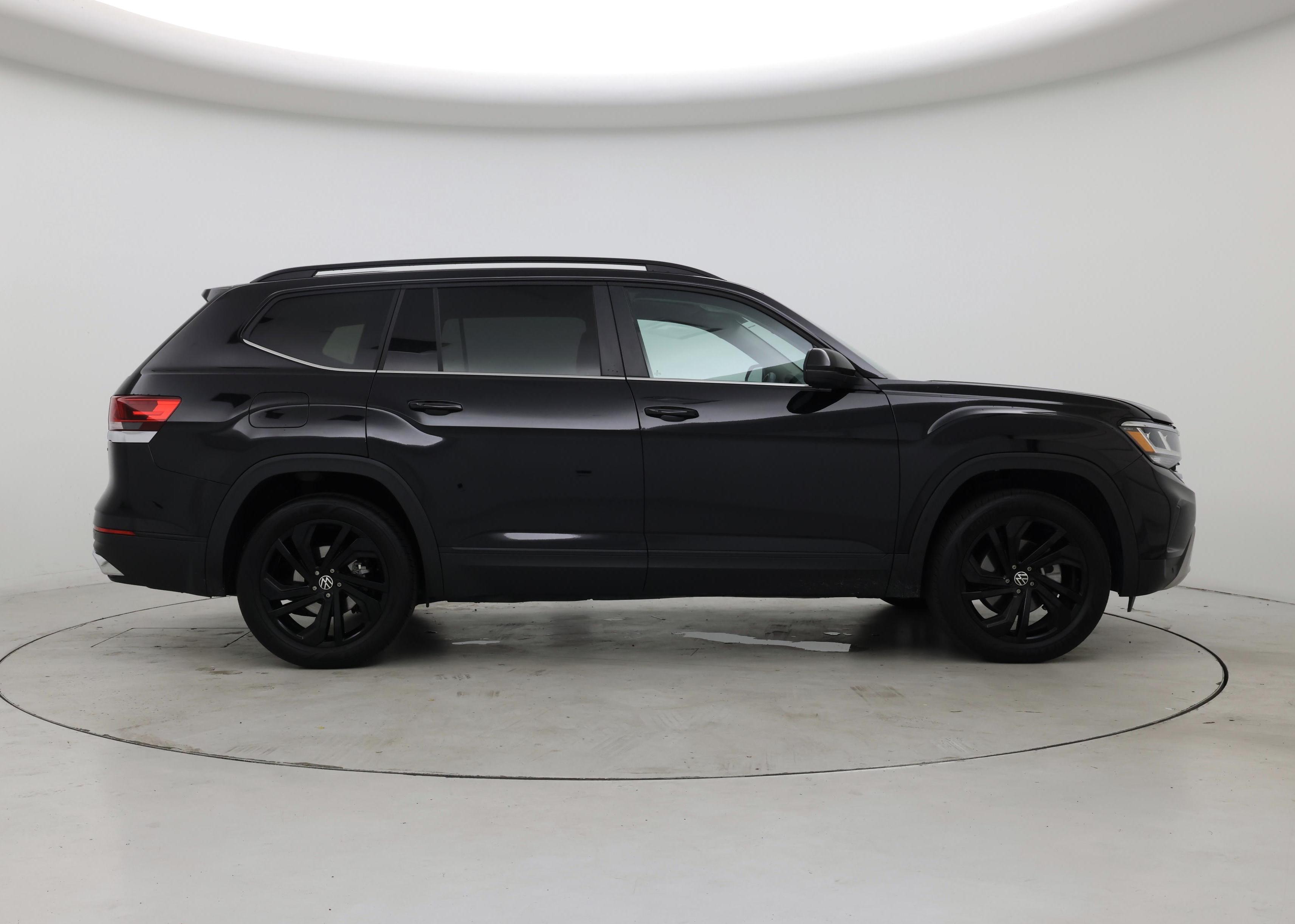 Thumbnail: 2023 Volkswagen Atlas - 7
