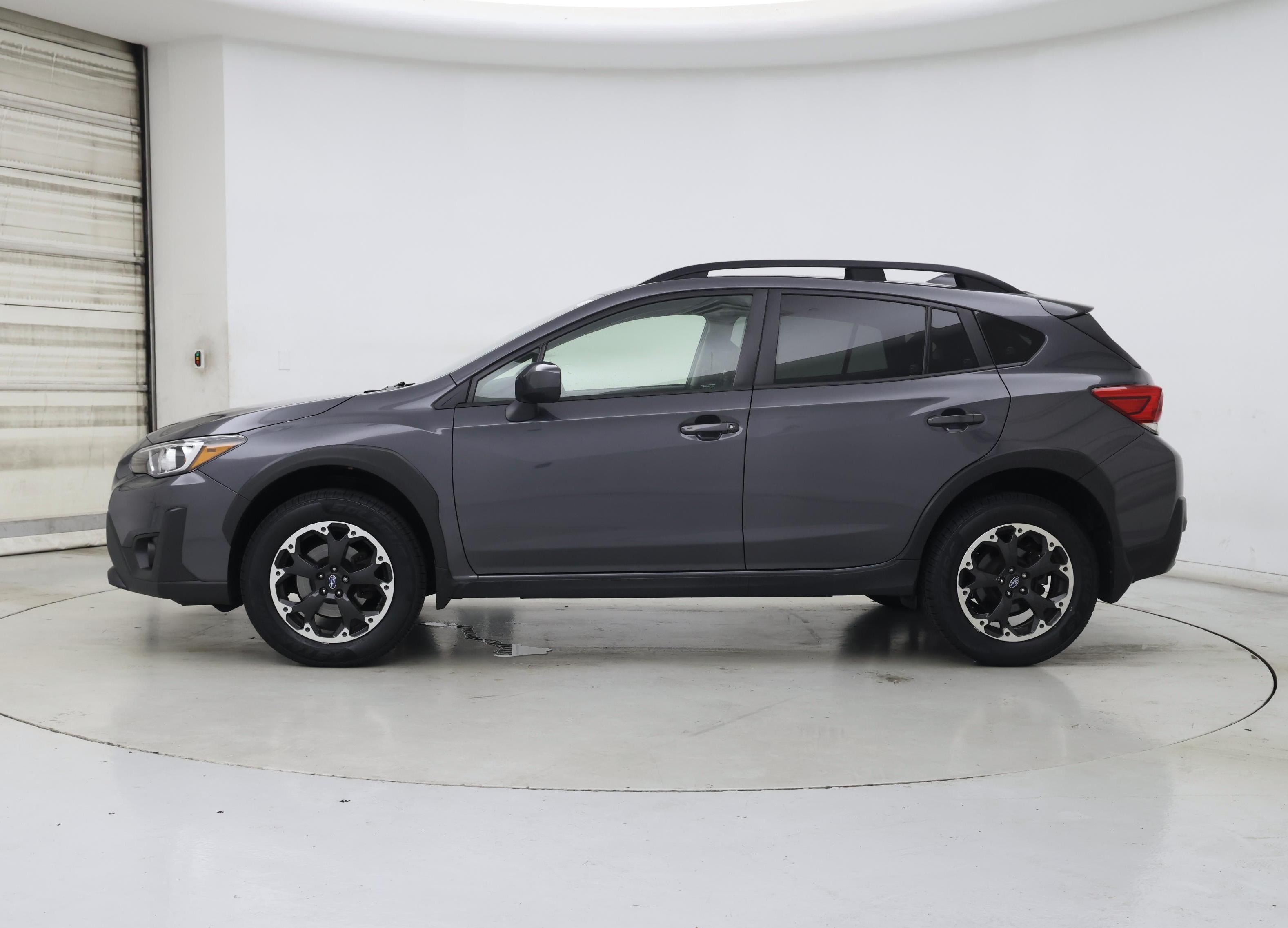 Thumbnail: 2021 Subaru Crosstrek - 3