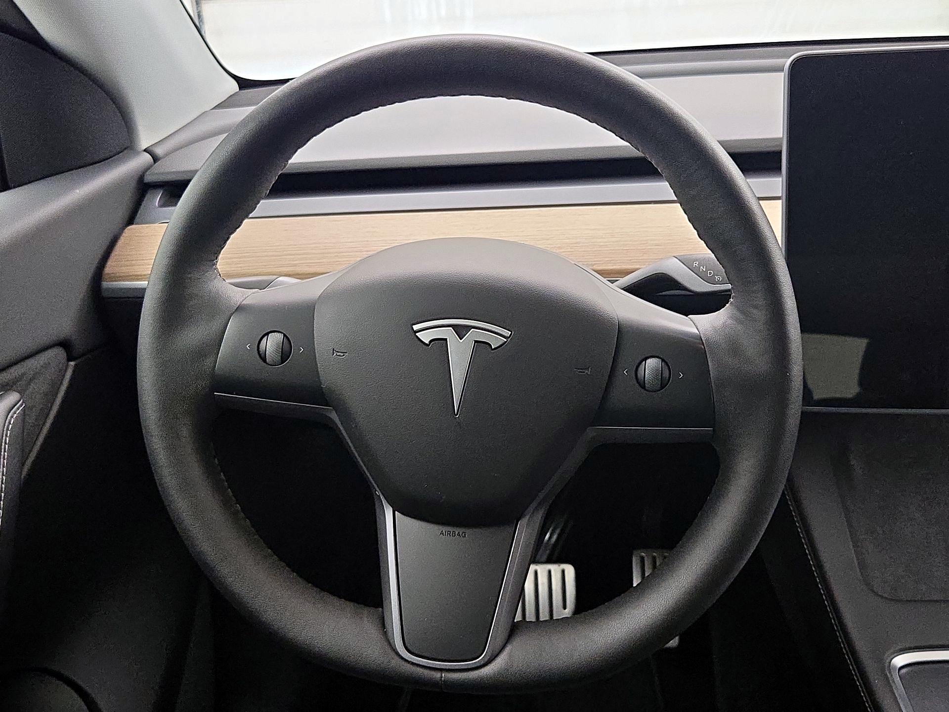 Thumbnail: 2021 Tesla Model Y - 10