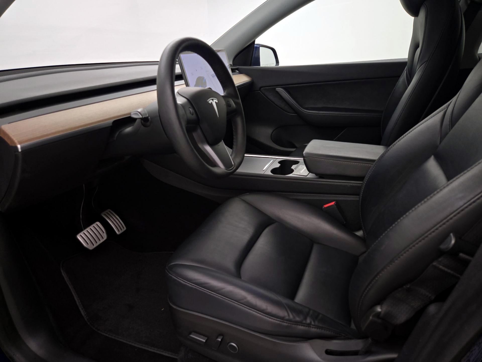 Thumbnail: 2021 Tesla Model Y - 11